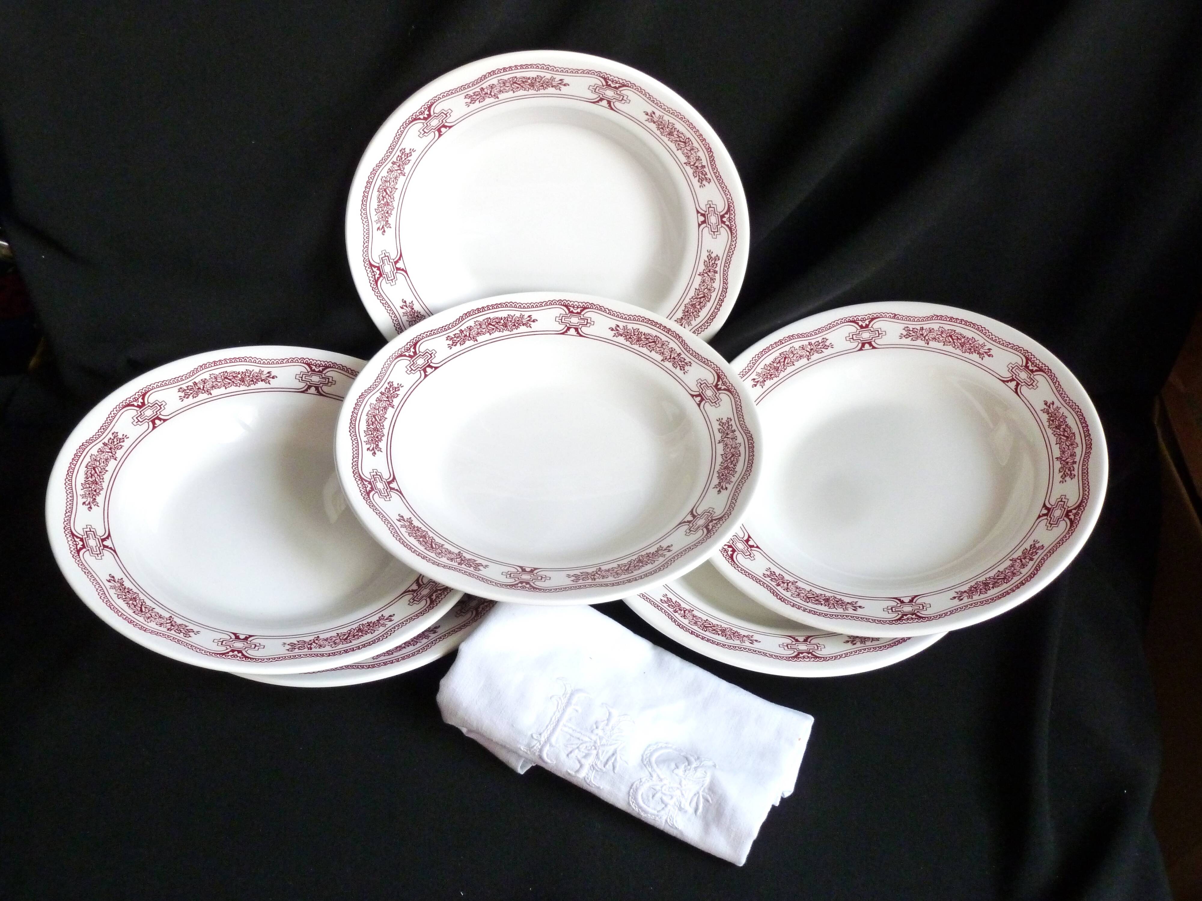 Set of 2 soup plates, Italian plates, soup plates.
