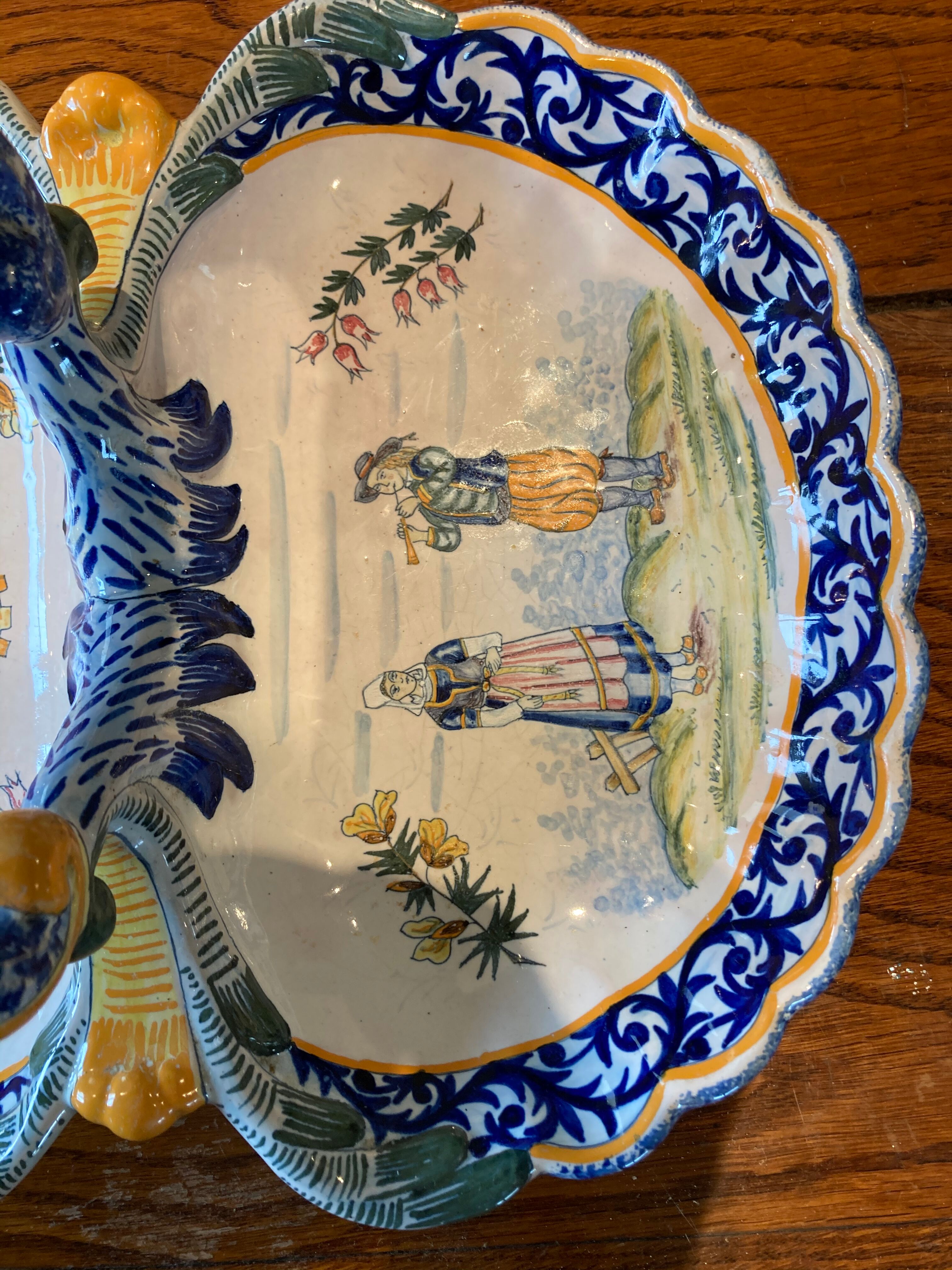 Quimper Ceramic Servant