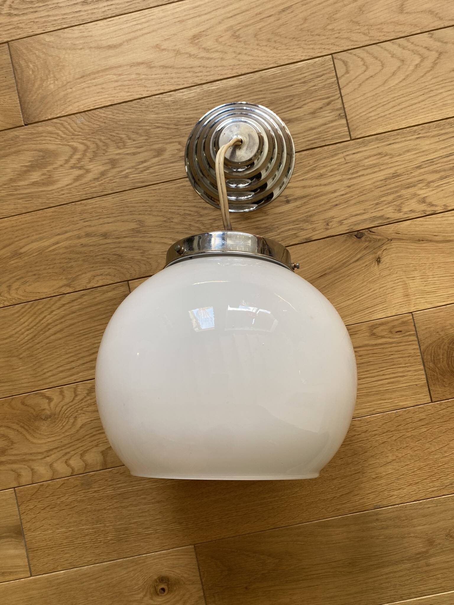 Opaline pendant light