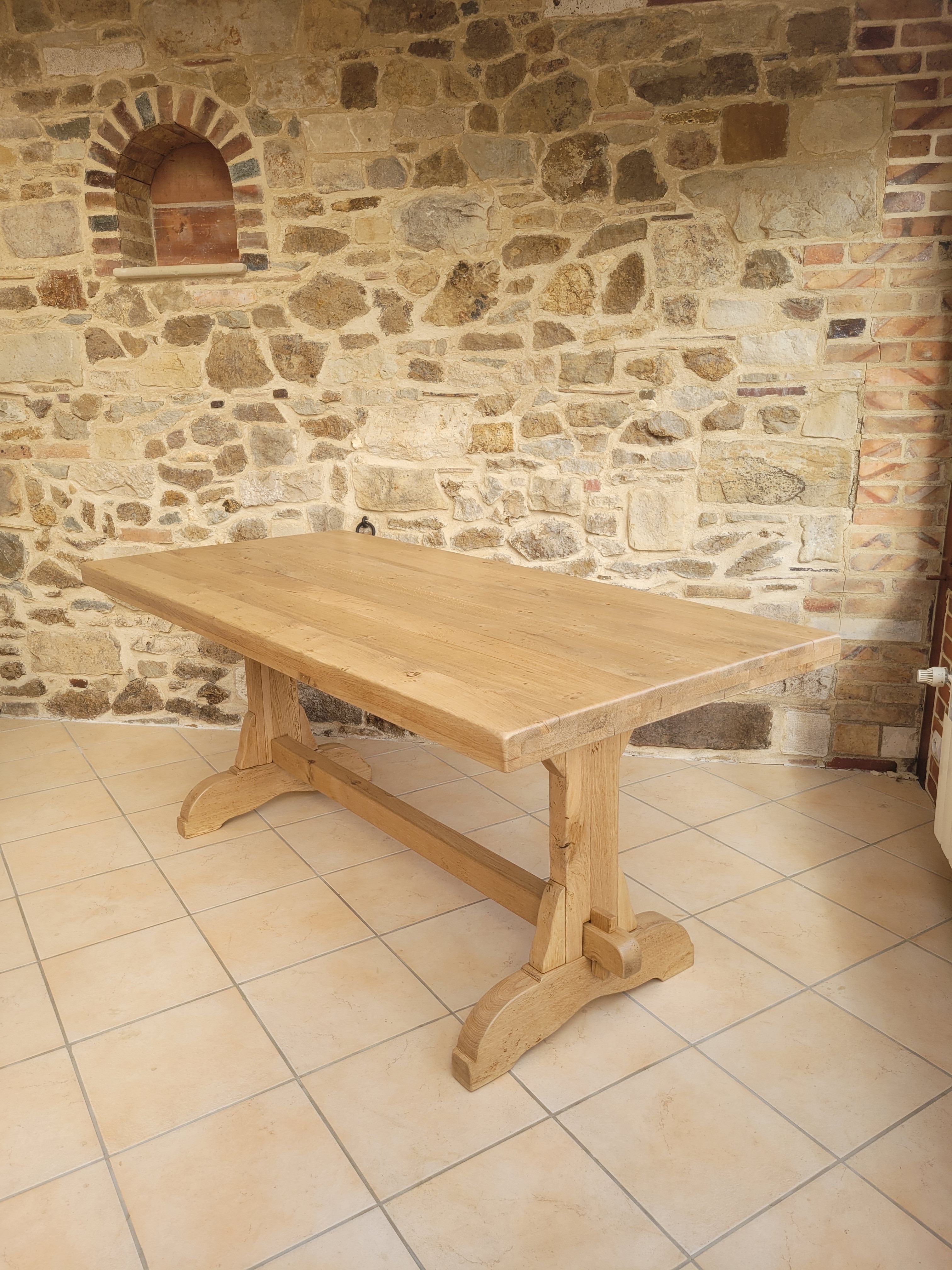 Farmhouse table