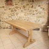 Farmhouse table