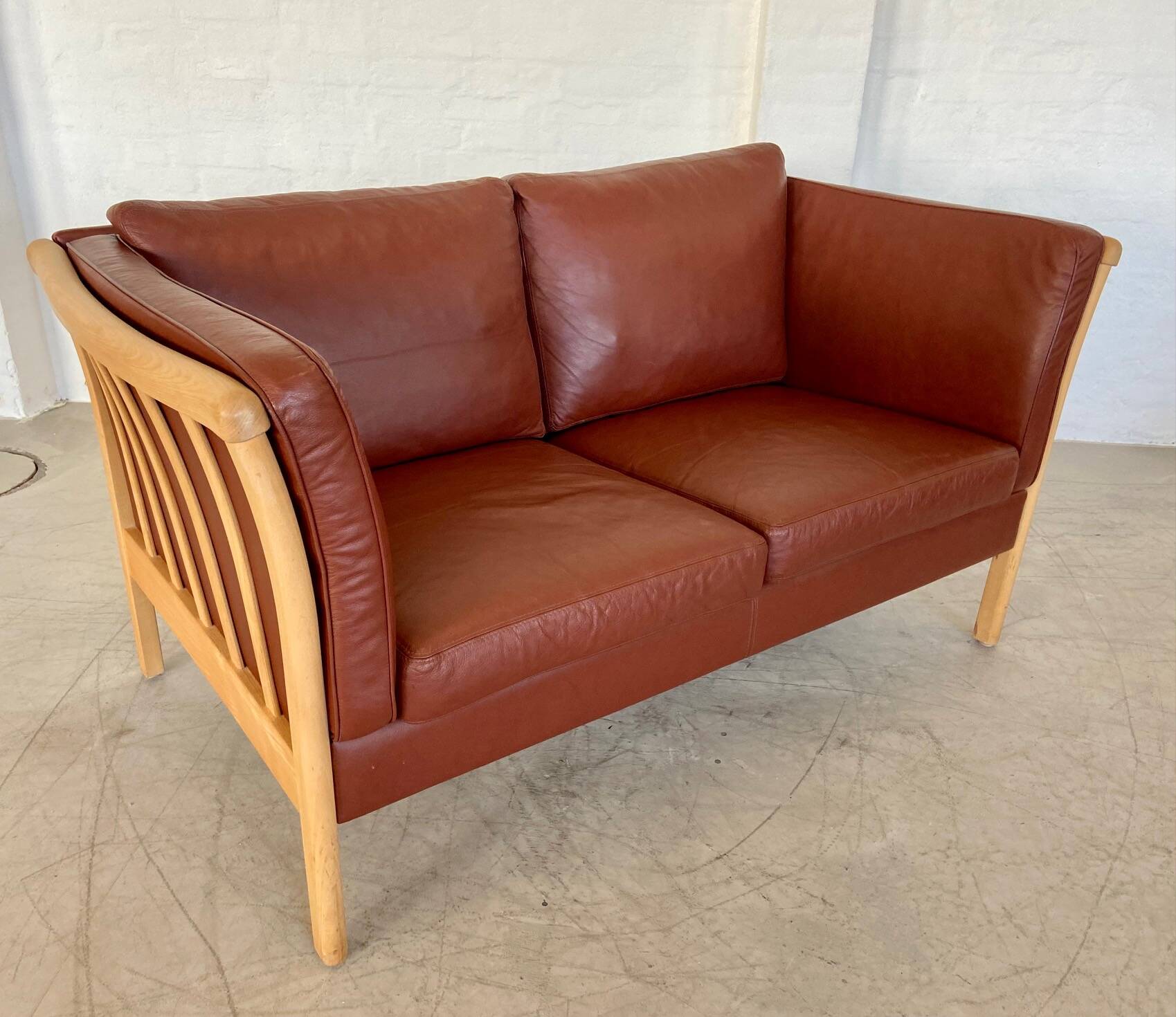 VINTAGE DANISH MID CENTURY DARK COGNAC LEATHER 2 SEATER STOUBY SOFA