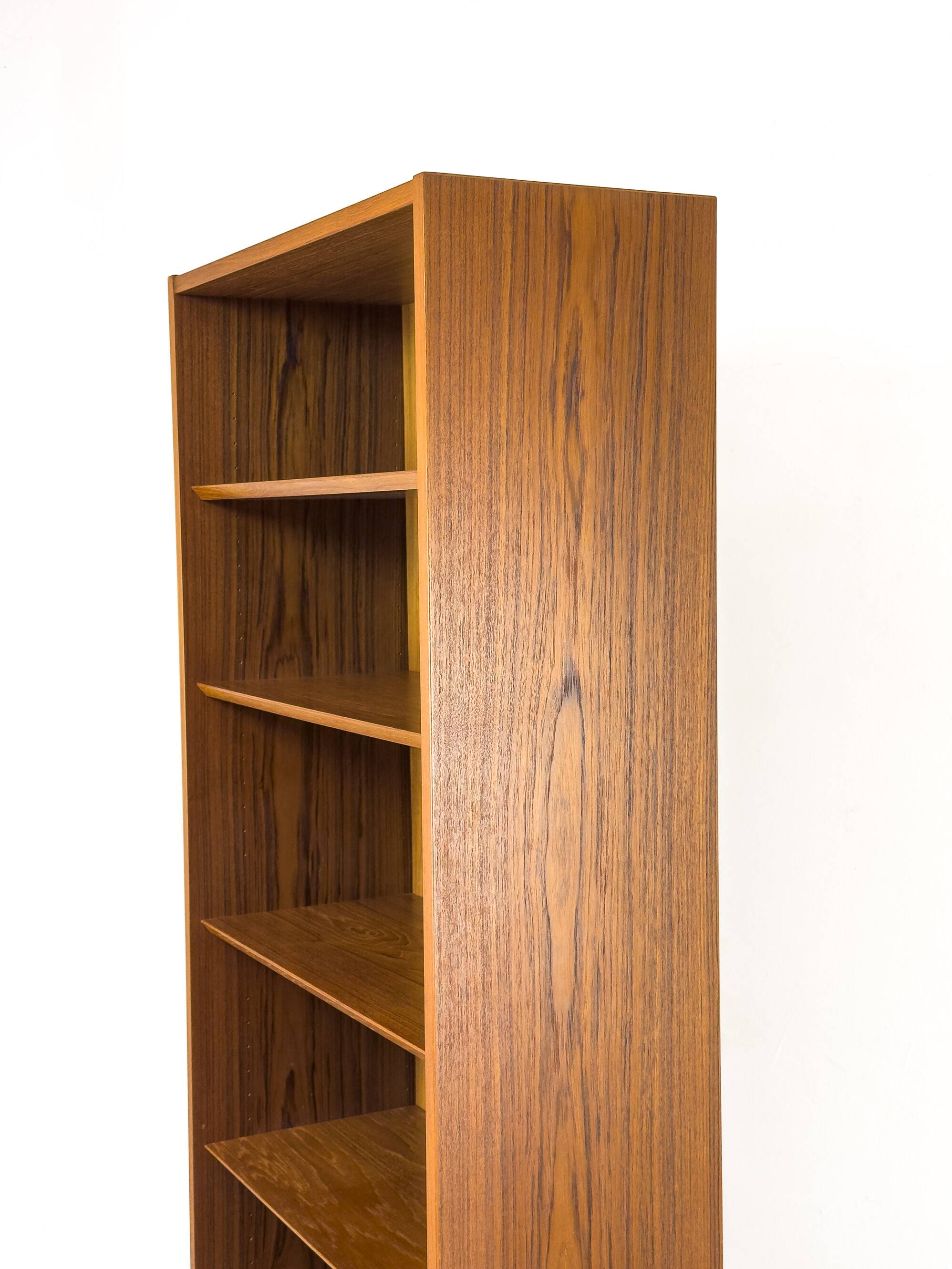Vintage Teak Bookshelf by Carlo Jensen for Hundevad & Co., 1960s