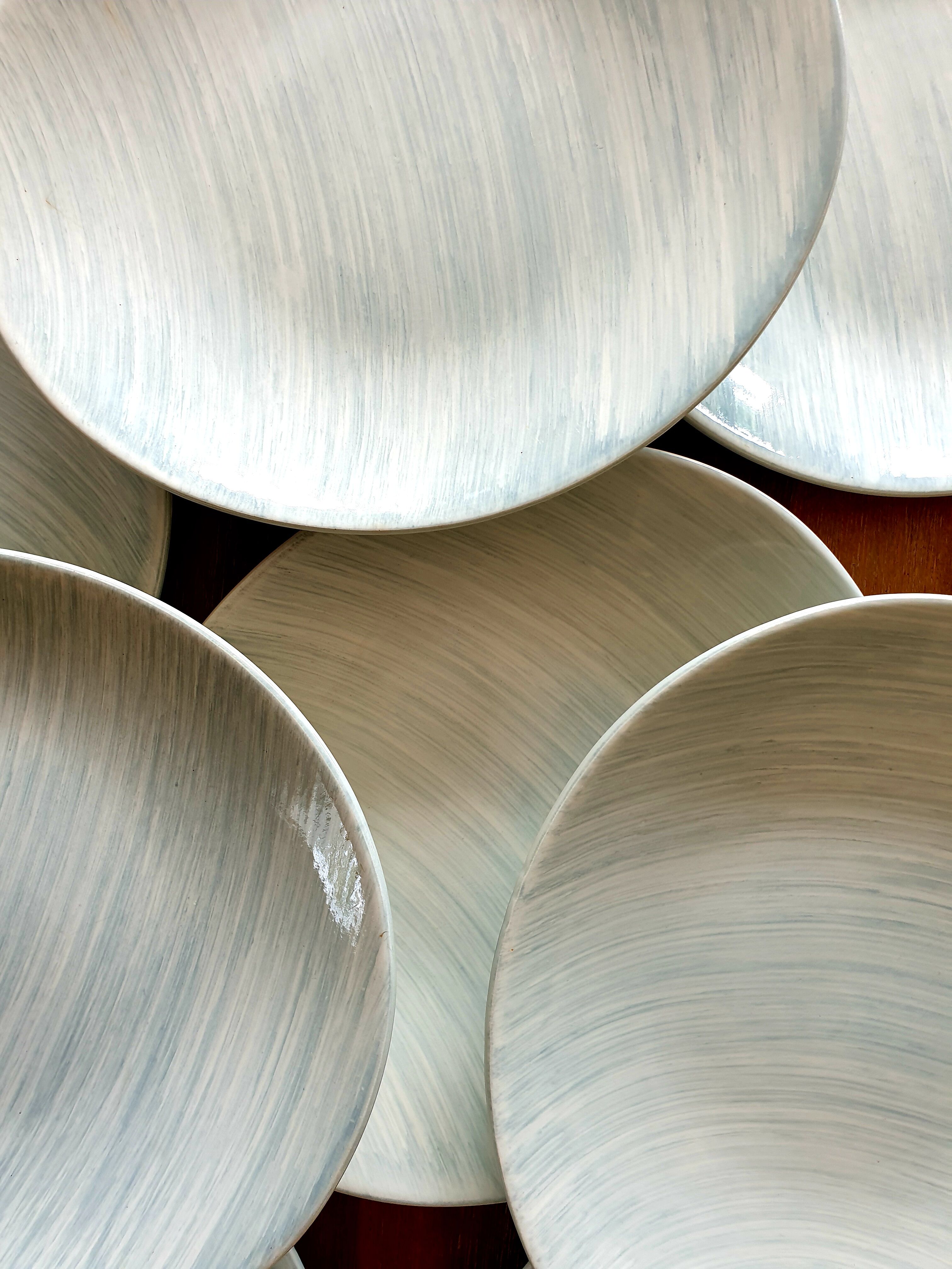 Large suite of 15 Oval Plates Les Salins 50's