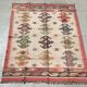 Tapis kilim en toile de jute et coton. 185cm x 285cm