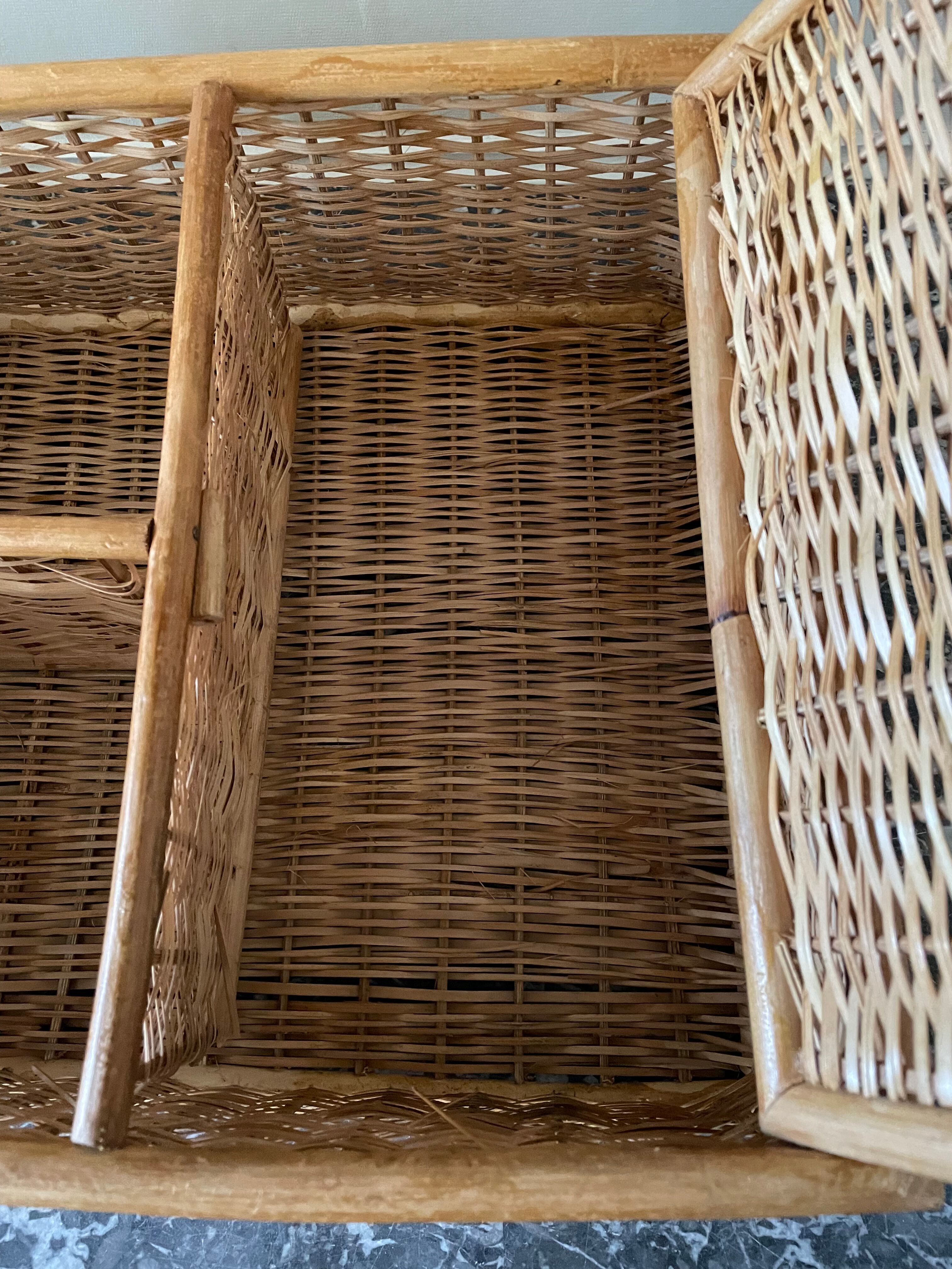 Bamboo and rattan shelf 2 doors