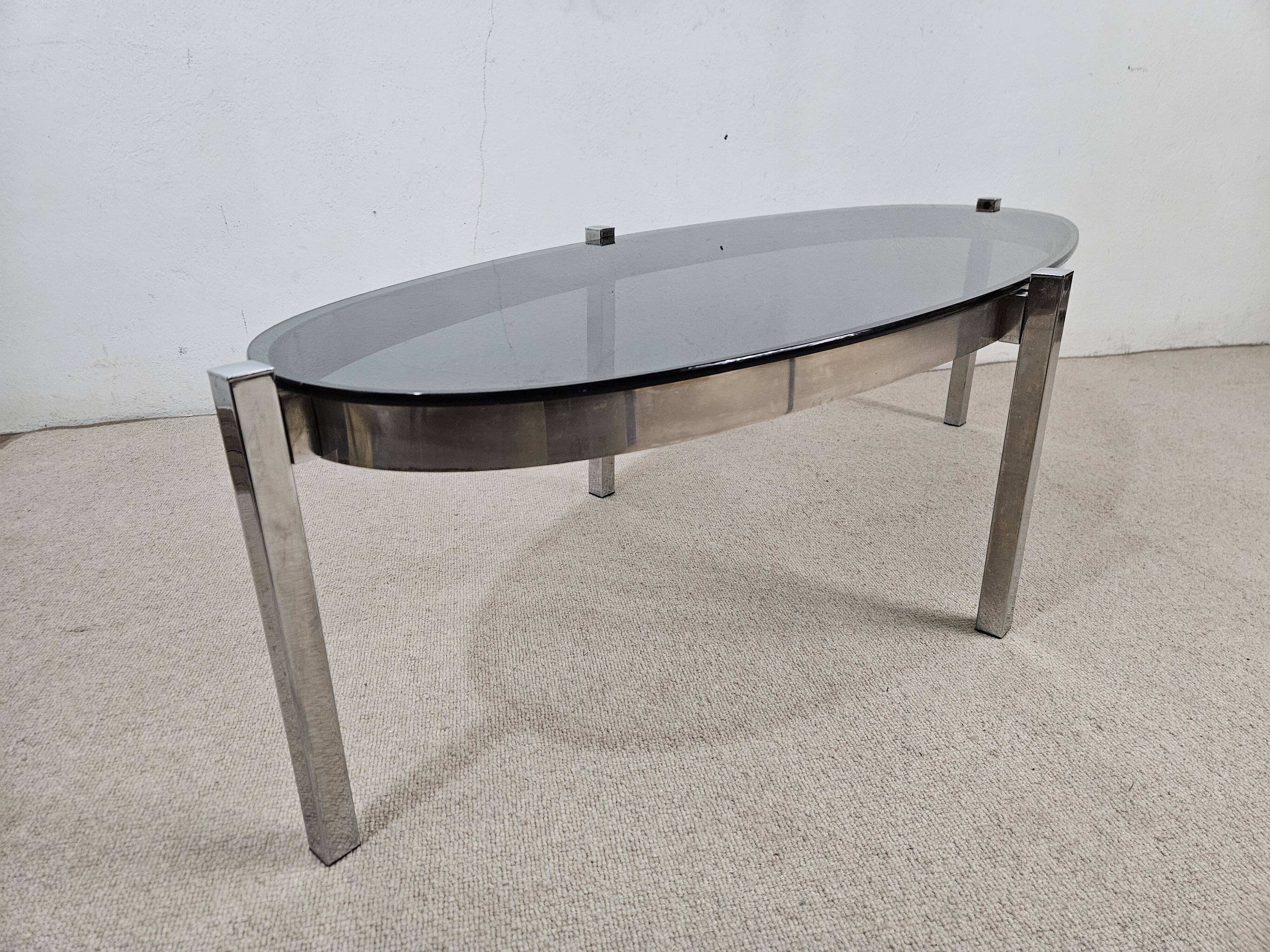 Table basse vintage ovale - Design 70