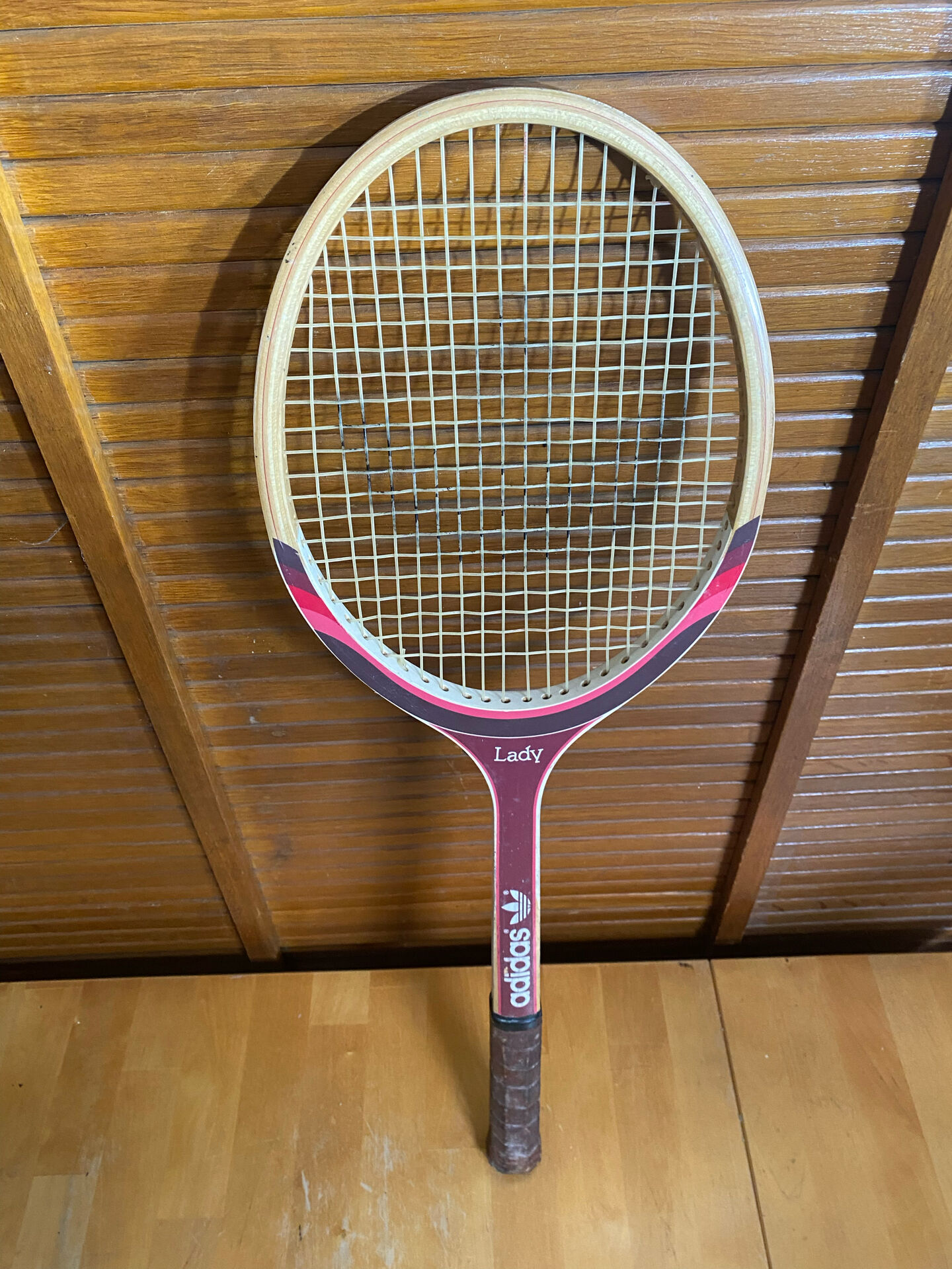 Vintage ADIDAS Lady Wooden Tennis Racket #E195