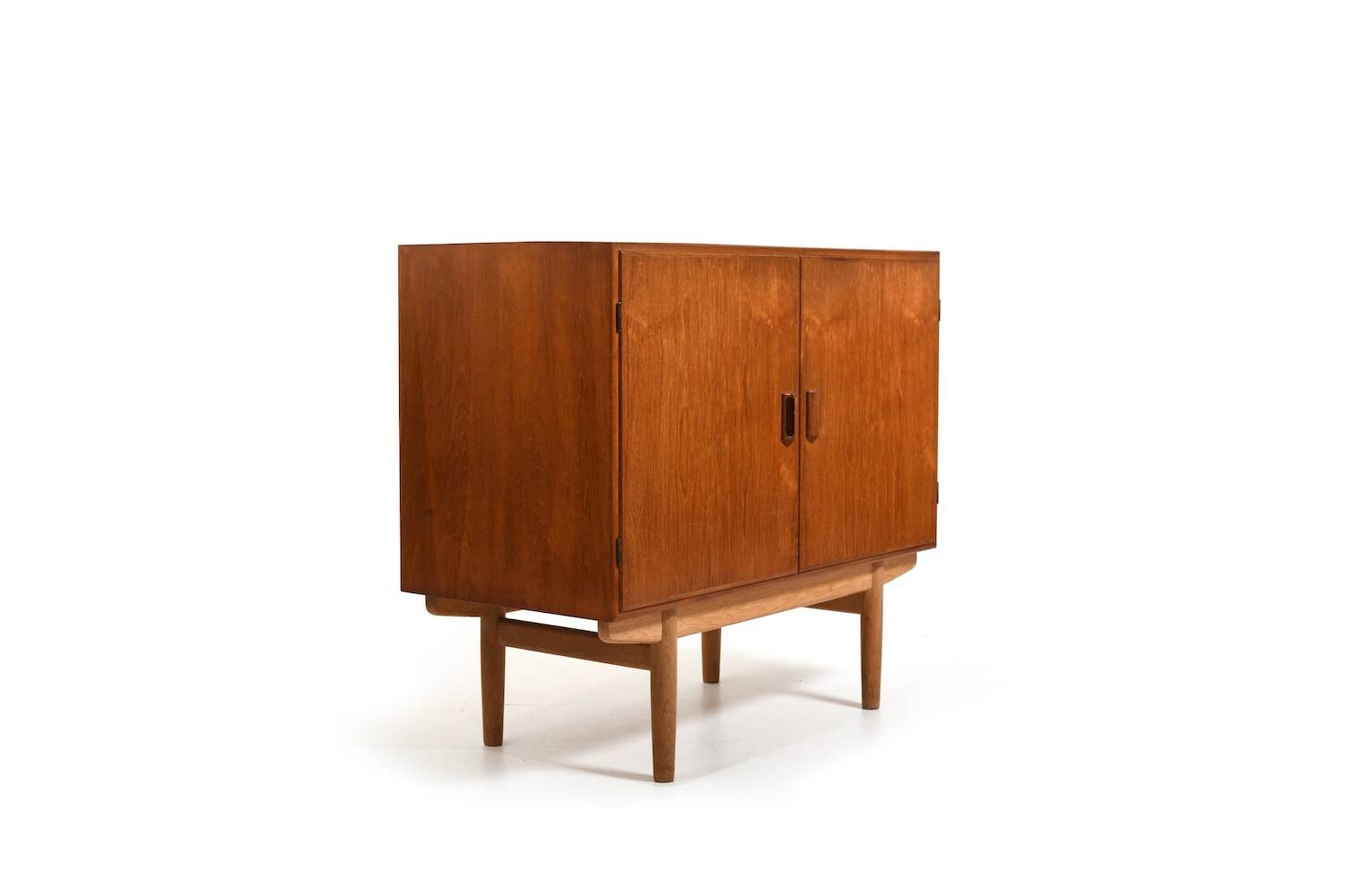Børge Mogensen for Søborg Møbler Teak & Oak Cabinet