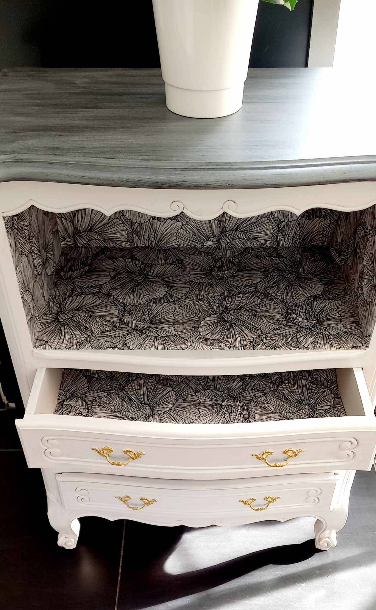 Bibus vintage bookcase