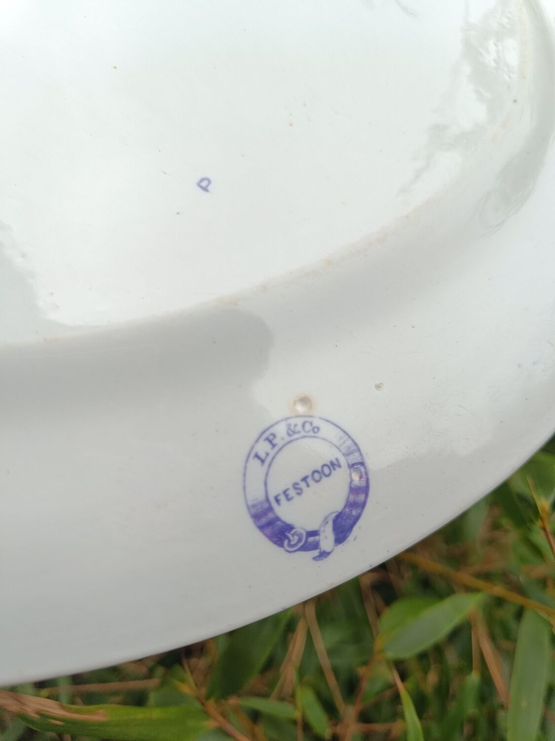 Ironstone plate