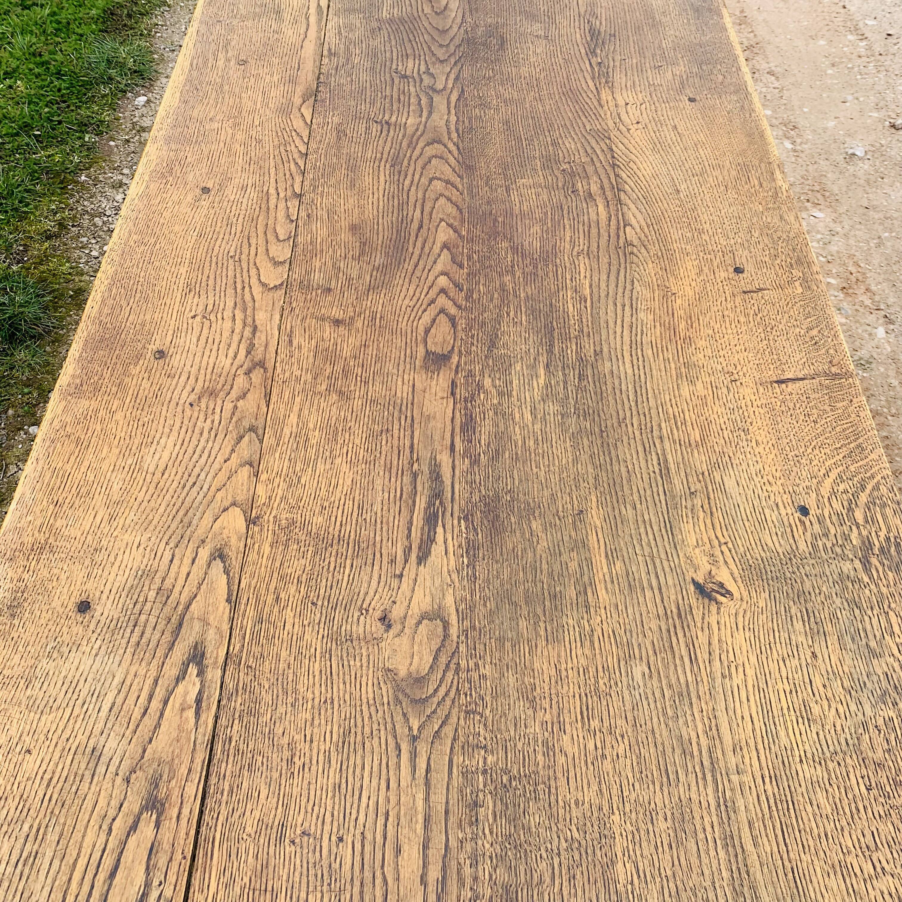 Table de ferme en chêne