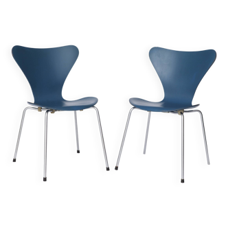 2 chaises Arne Jacobsen Série 7 – Modèle 3107 – Fritz Hansen Vintage années 1950