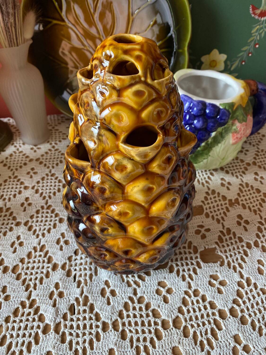 Pineapple slip vase