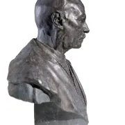 Bronze bust of a gentleman with knighthood order – Frantz Vermeylen, 1921