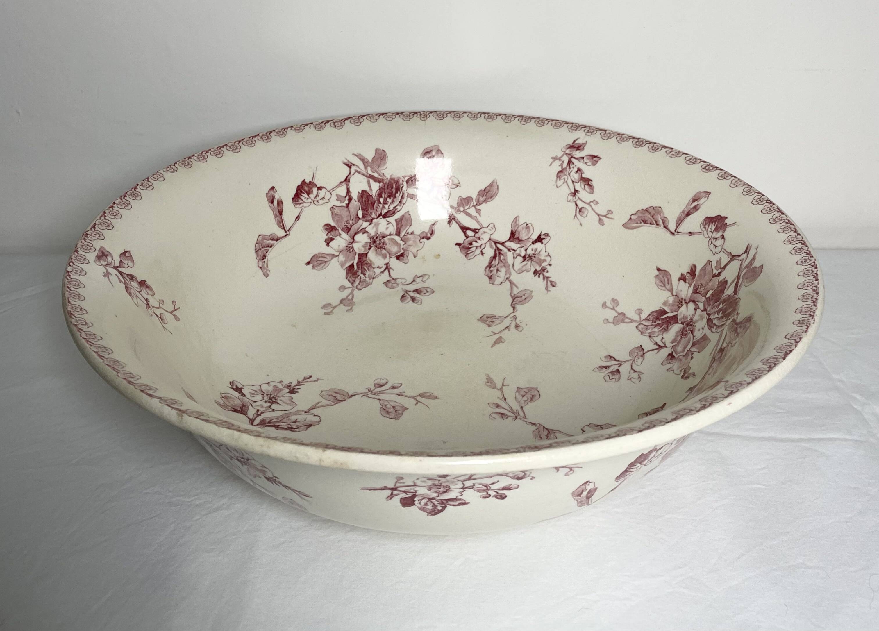 Gien porcelain serving dish, Normandy Flowers model
