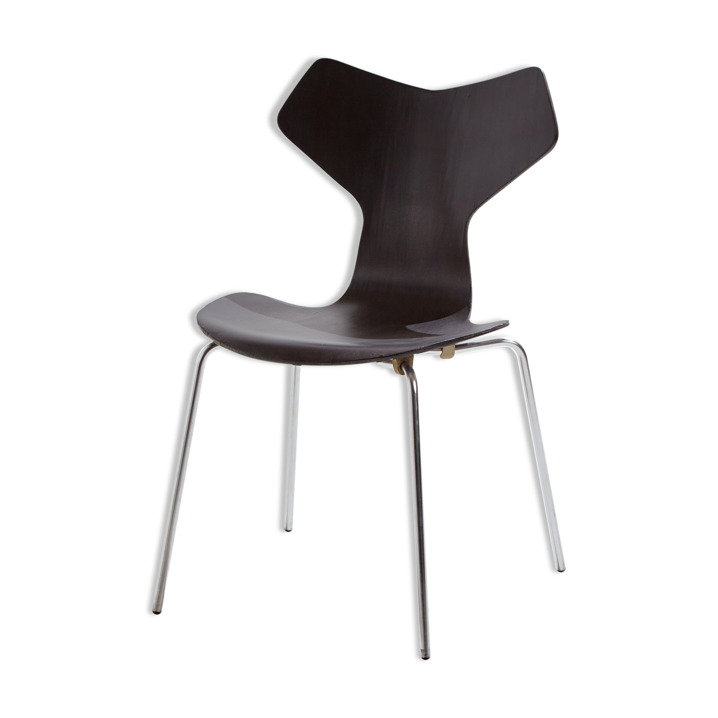 Grand Prix 3130 chair by Arne Jacobsen for Fritz Hansen