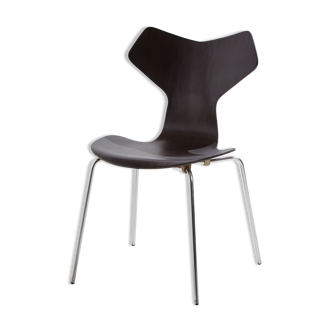 Grand Prix 3130 chair by Arne Jacobsen for Fritz Hansen