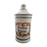 Former porcelain pharmacy pot of Limoges