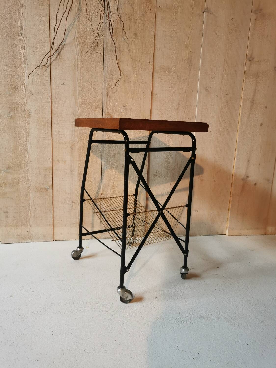 Vinyl door on wheels