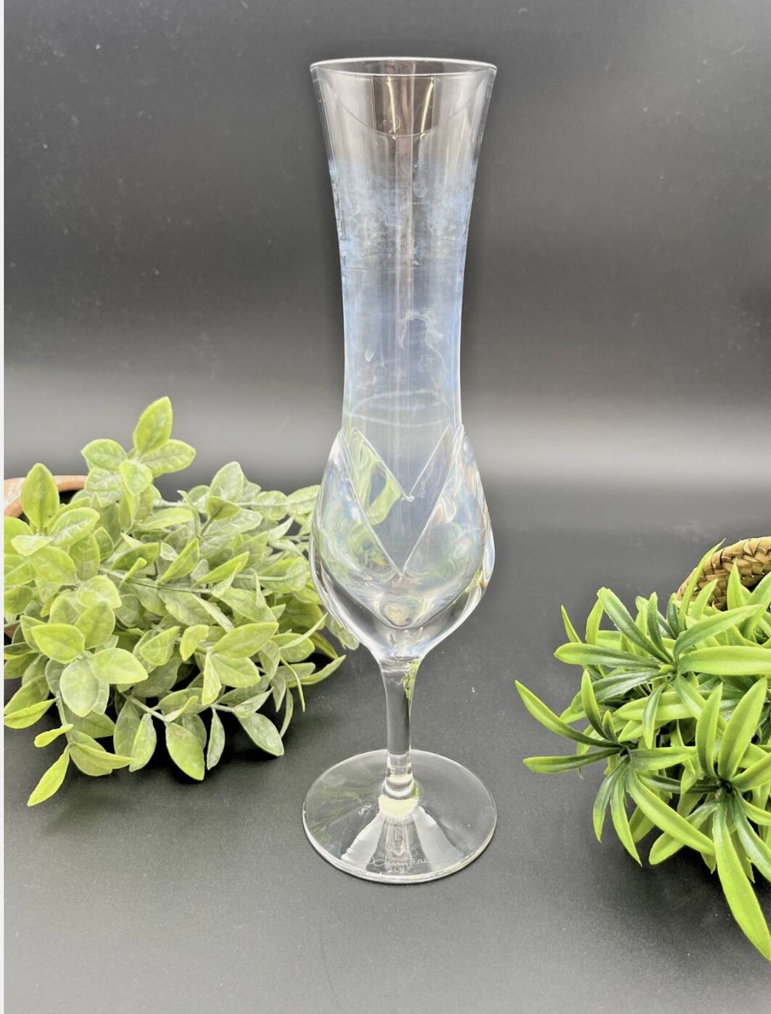 Vase signed Daum France – clear crystal