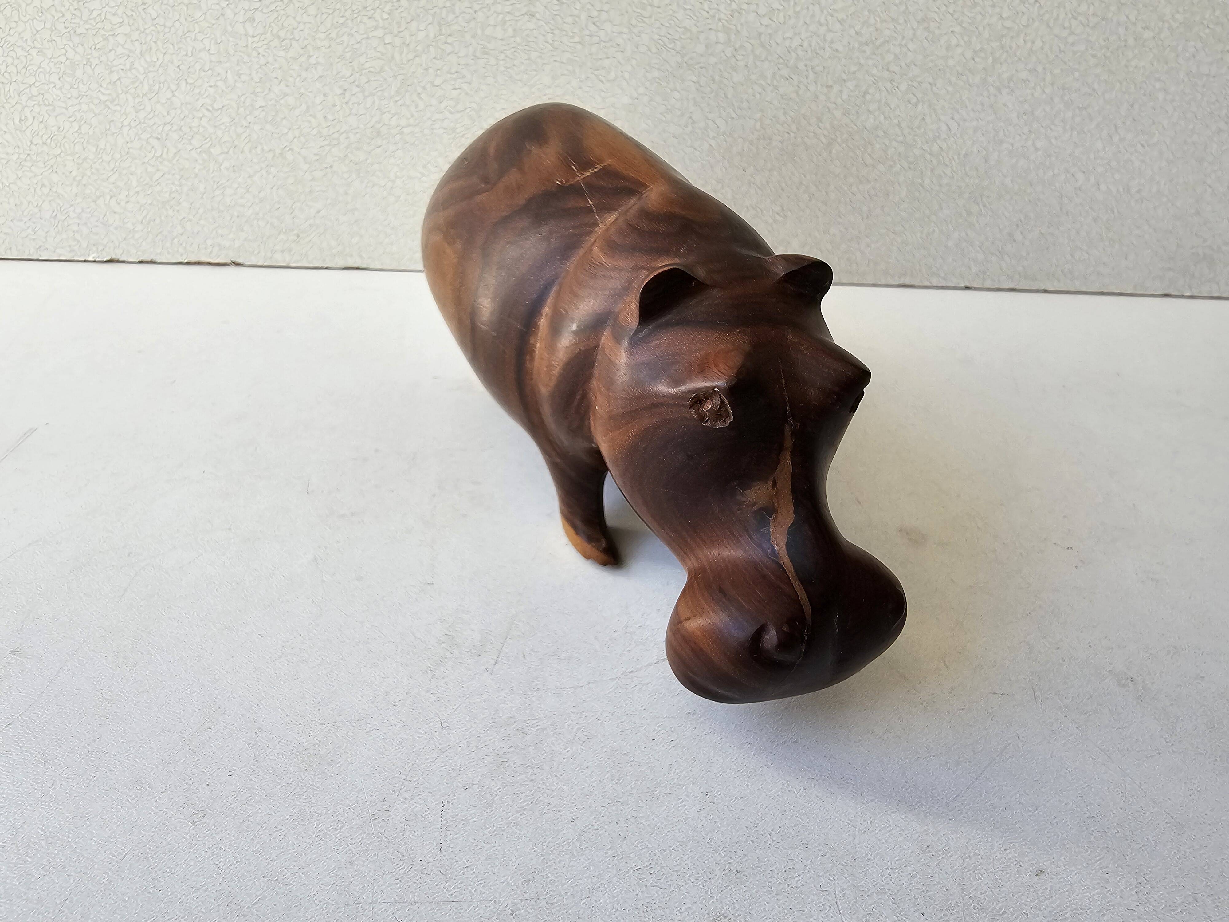 Zoomorphic wooden hippopotamus statuette sculpture