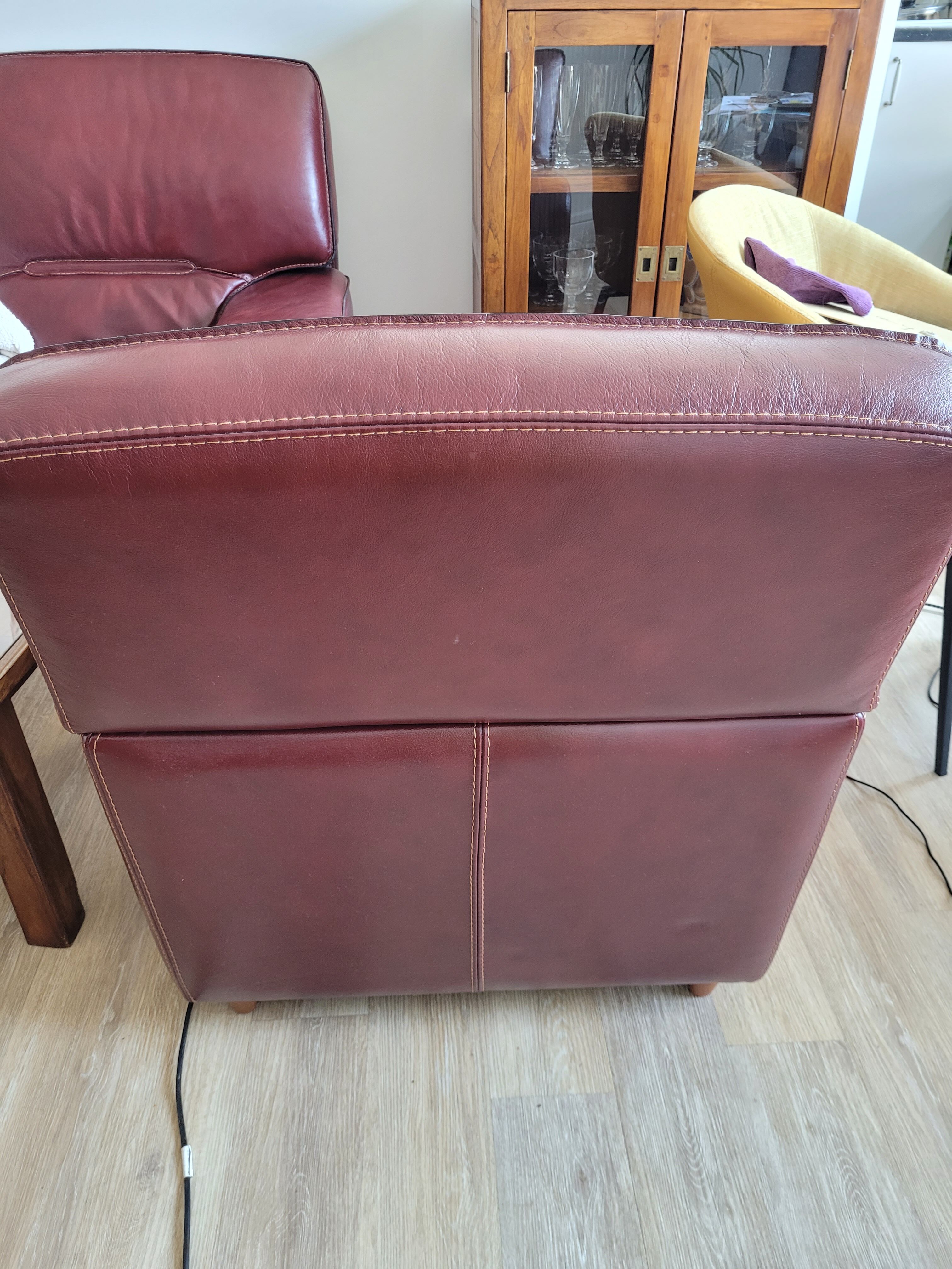 Fauteuil cuir