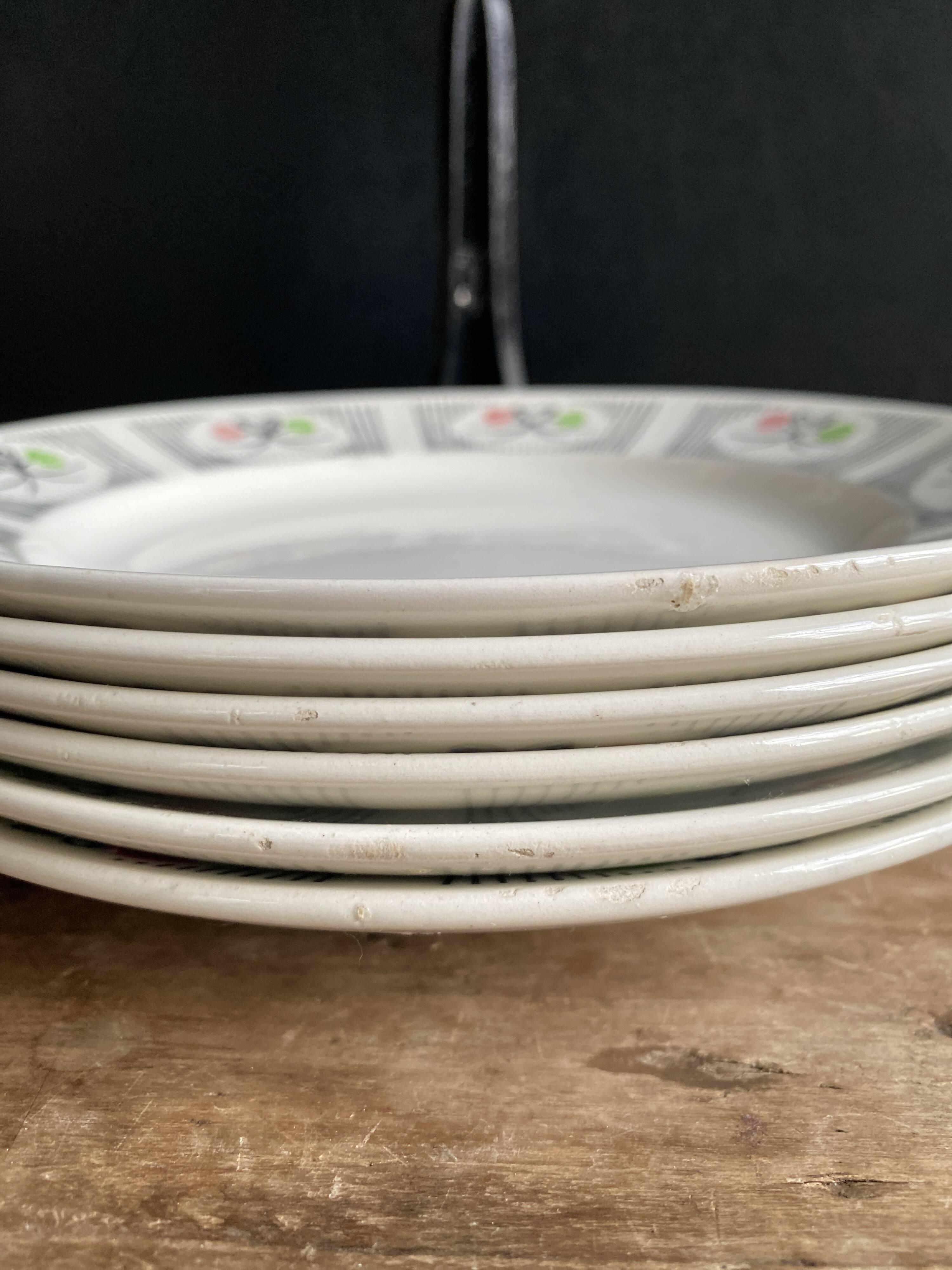 Set of 6 vintage plates Gien France - Model Marie-José