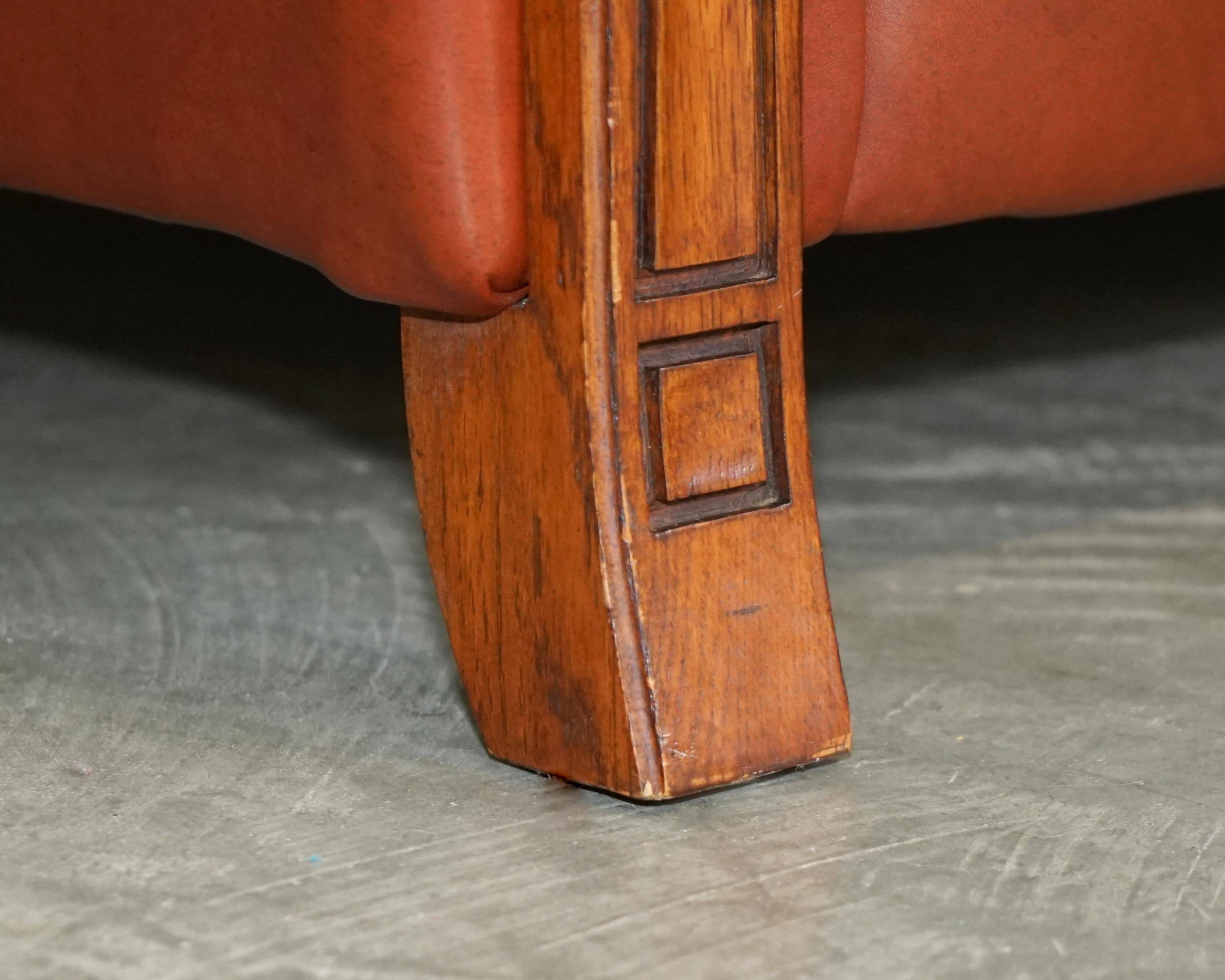 Vintage leather canapé in Art Nouveau style