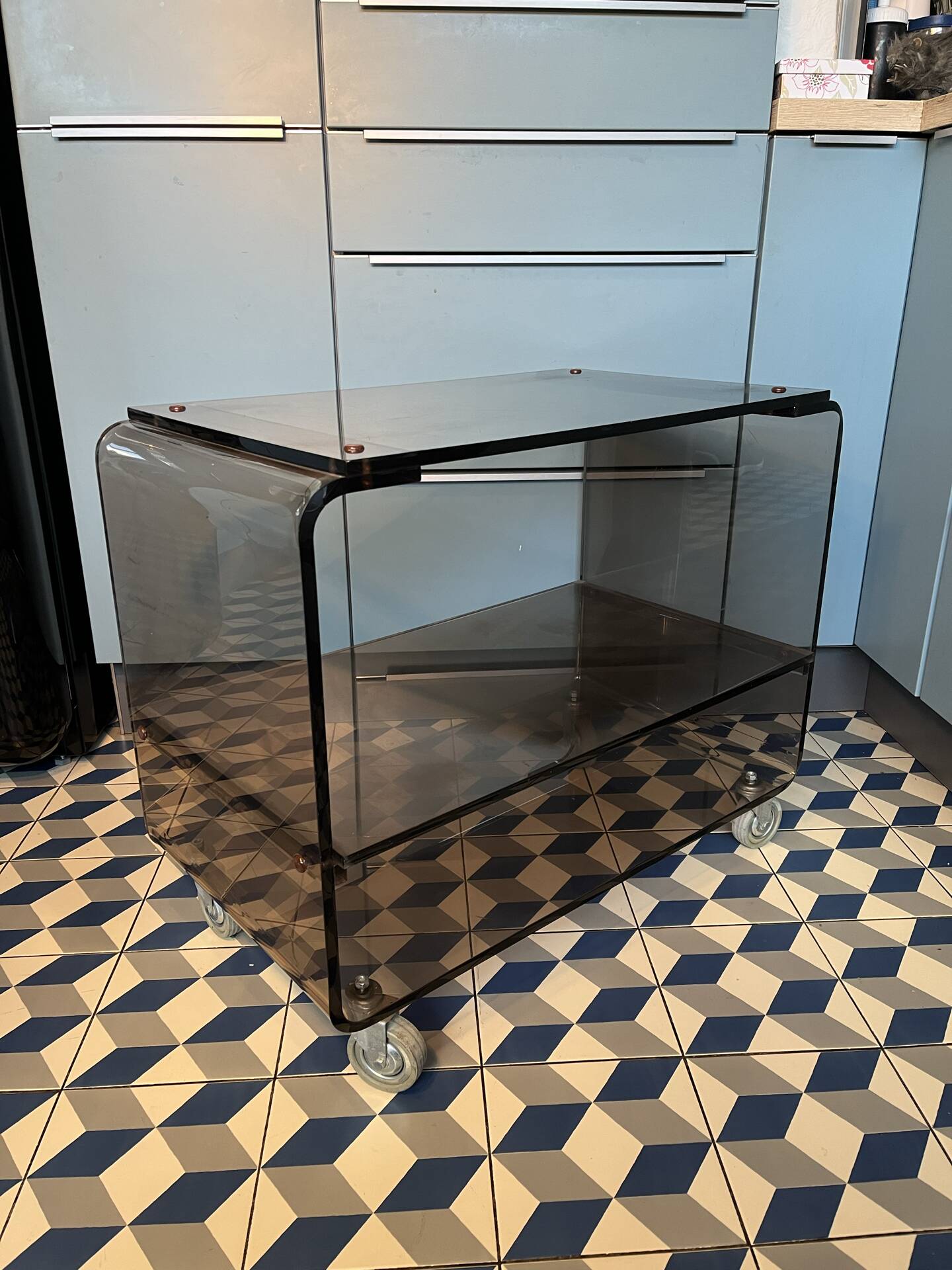 Hi-Fi furniture in smoked Plexiglas, Michel Dumas style.