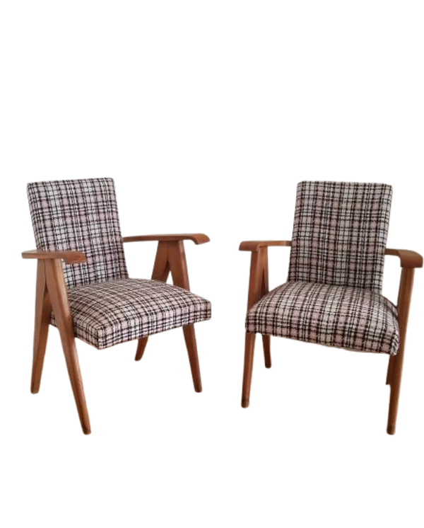 Paire de fauteuils en chêne massif, années 50
