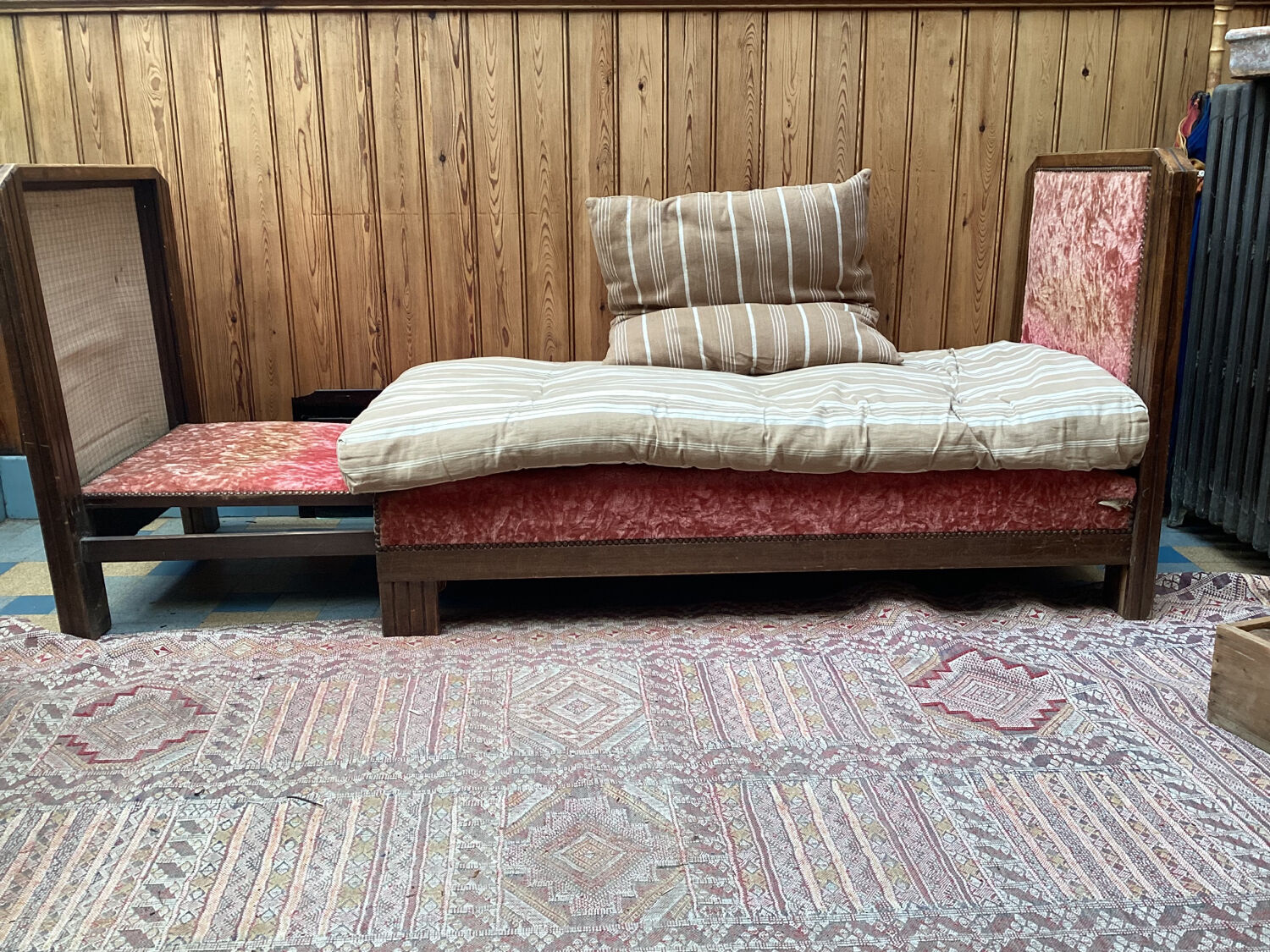 1930s sofa