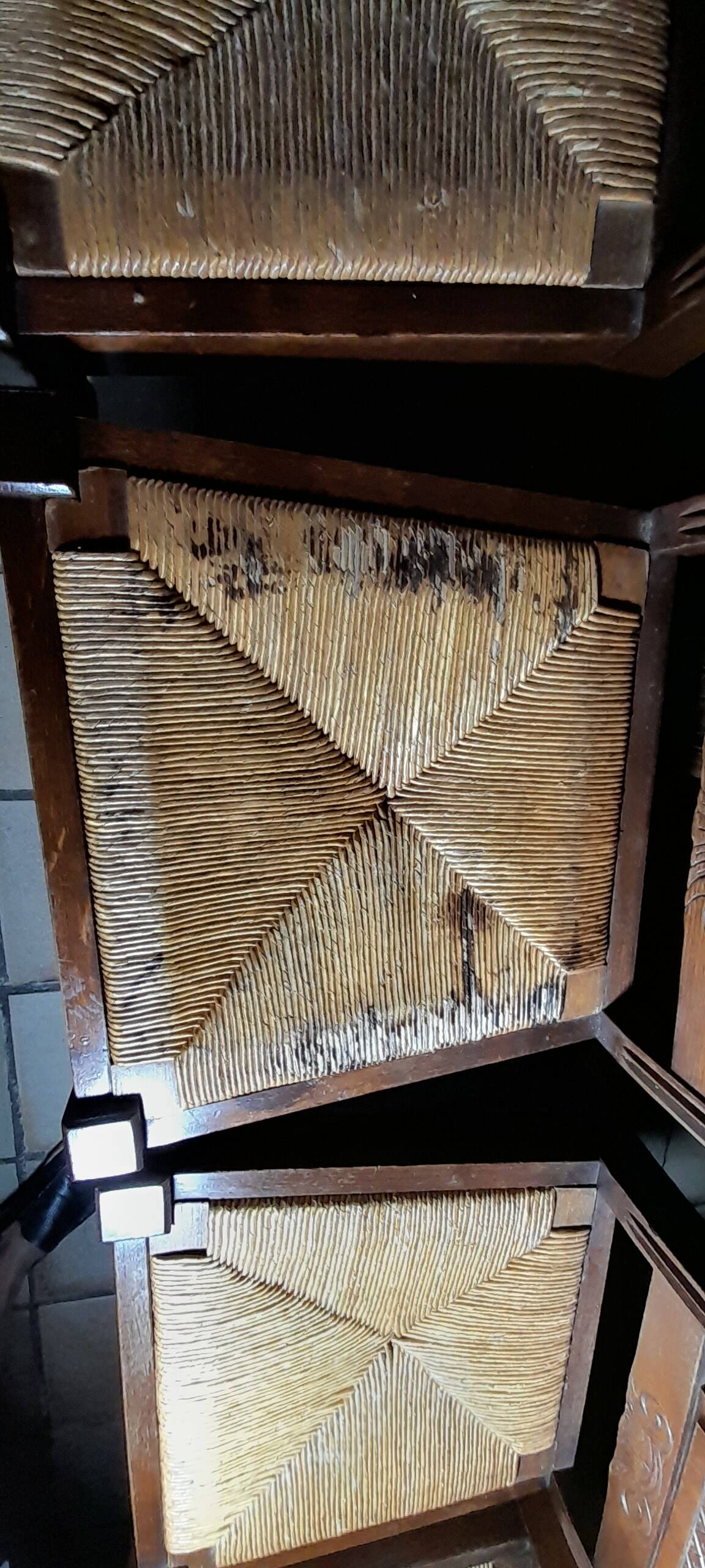 Breton dining room table with 2 extensions and 6 chairs with Breton characters