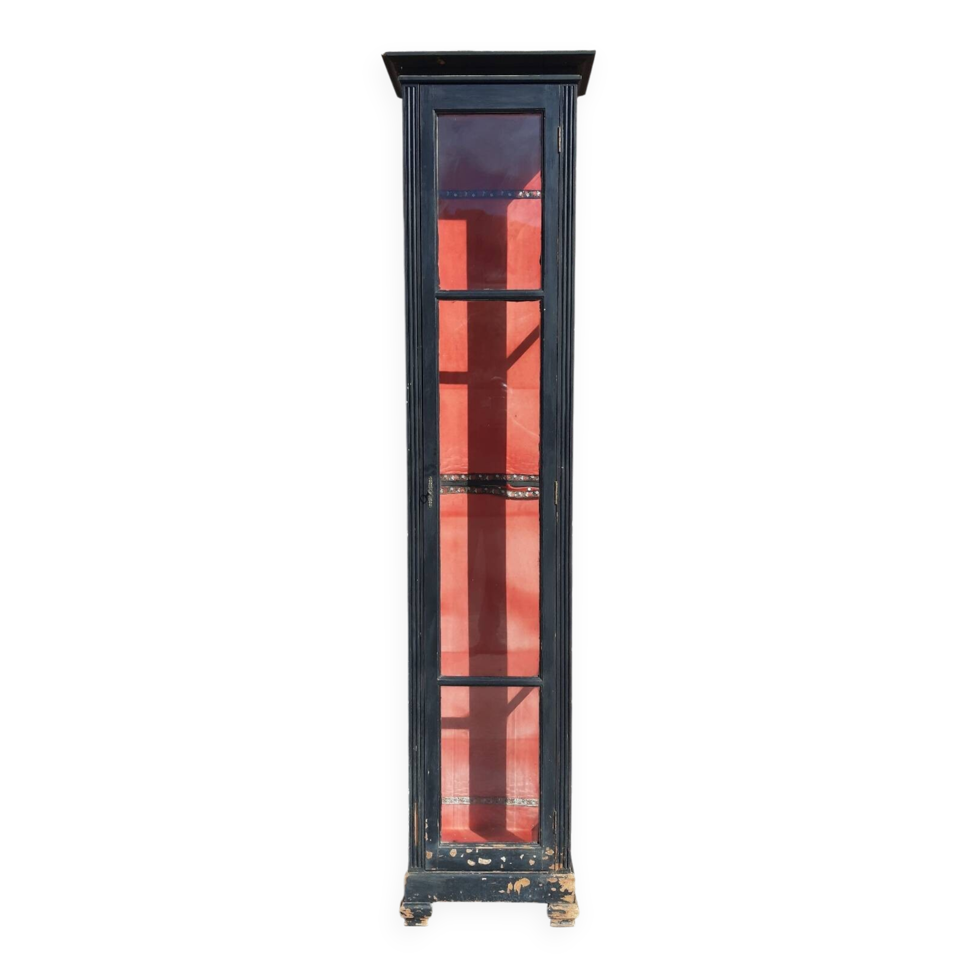 Museum display cabinet, 19th century. (Height 262 cm.)