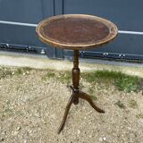 pedestal table