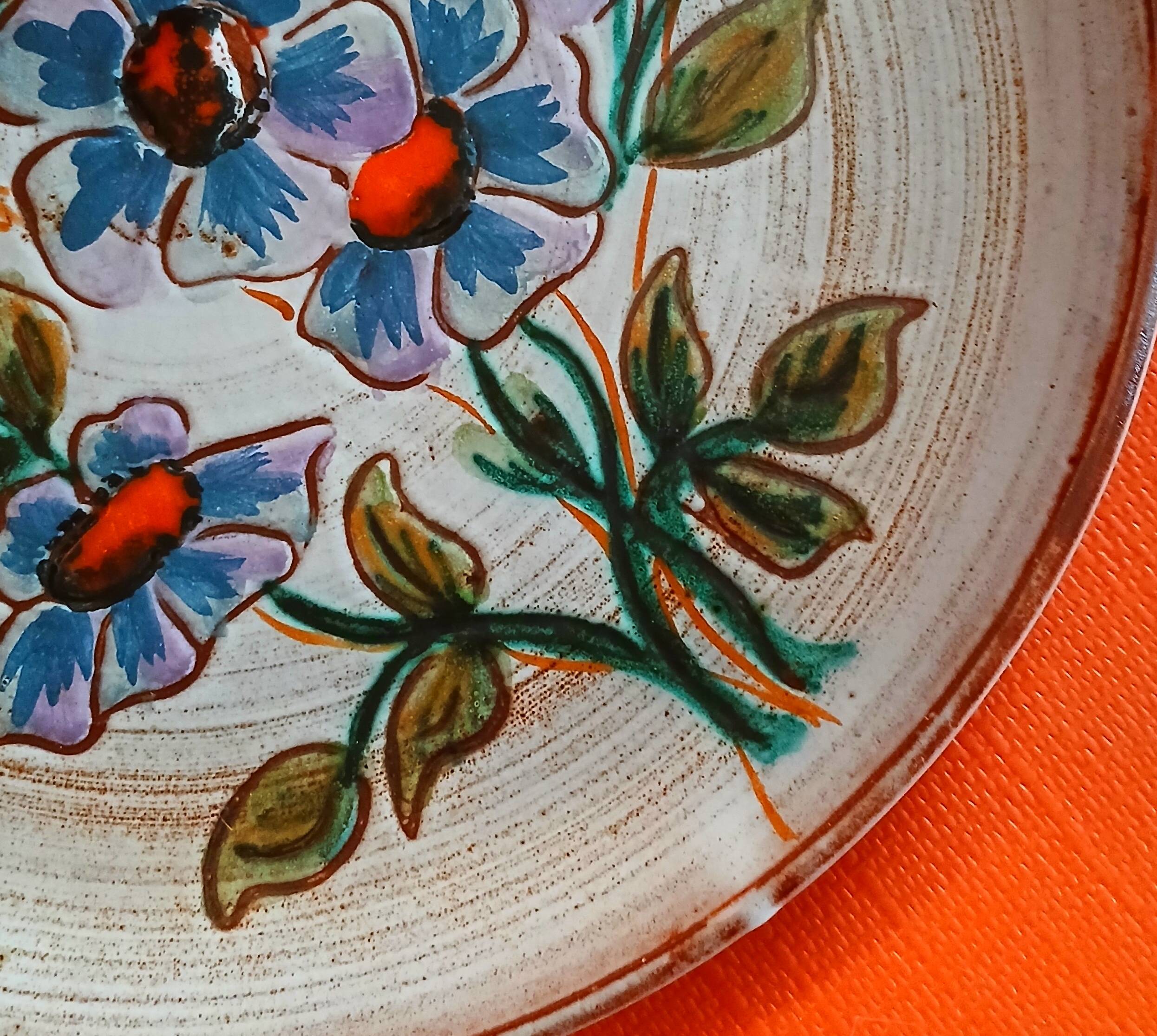 Vallauris 1970, hand-made terracotta plate