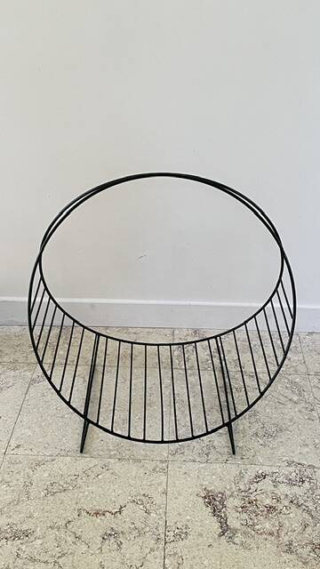 Magazine rack vintage log holder