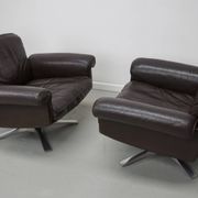 Pair of Vintage De Sede DS-31 Swivel Armchairs in Brown Leather