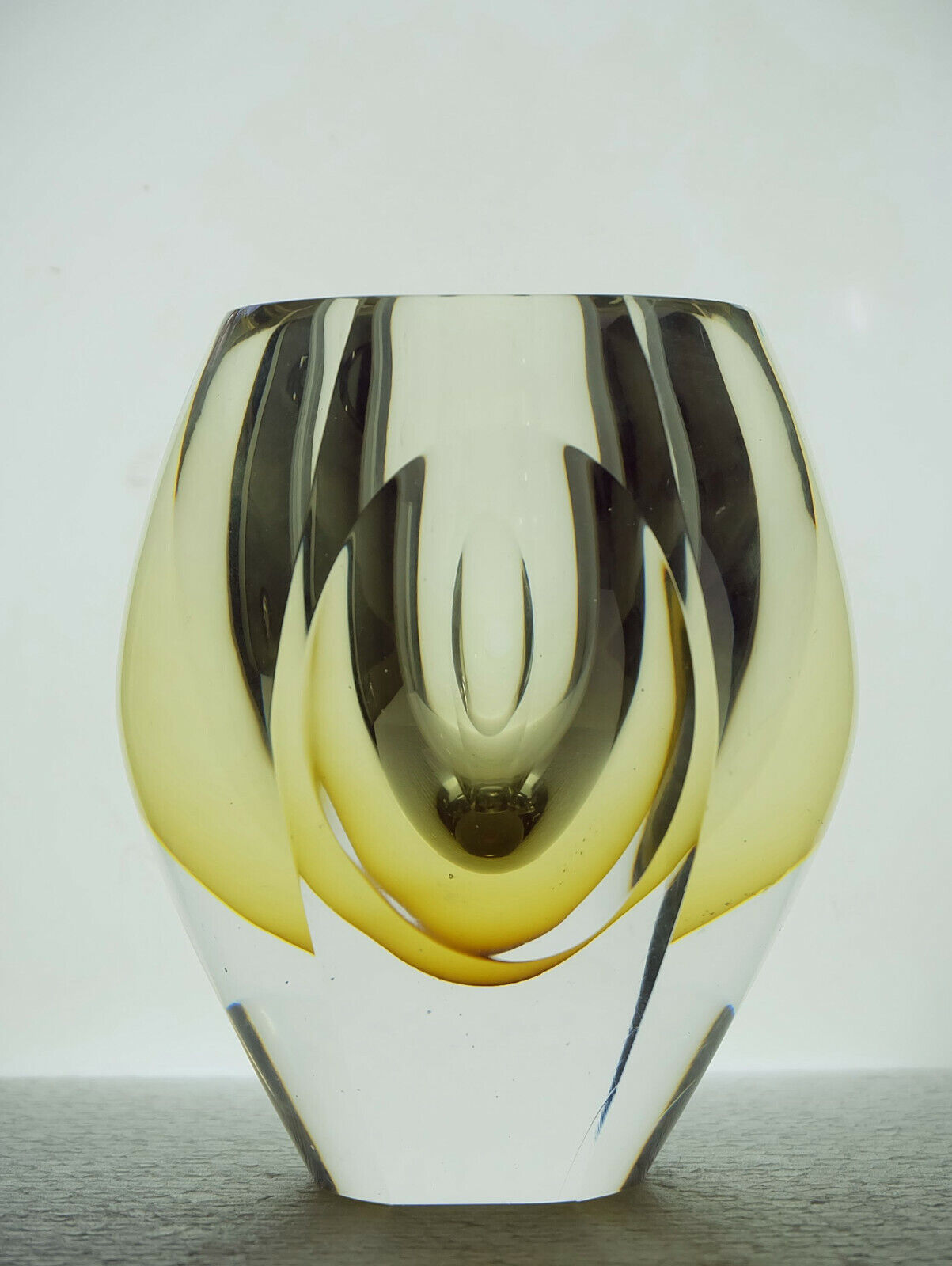 Vase de Mona Morales Schildt pour Kosta, Suède 1950