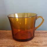 Duralex tea set, 6 large amber glass cups and saucers