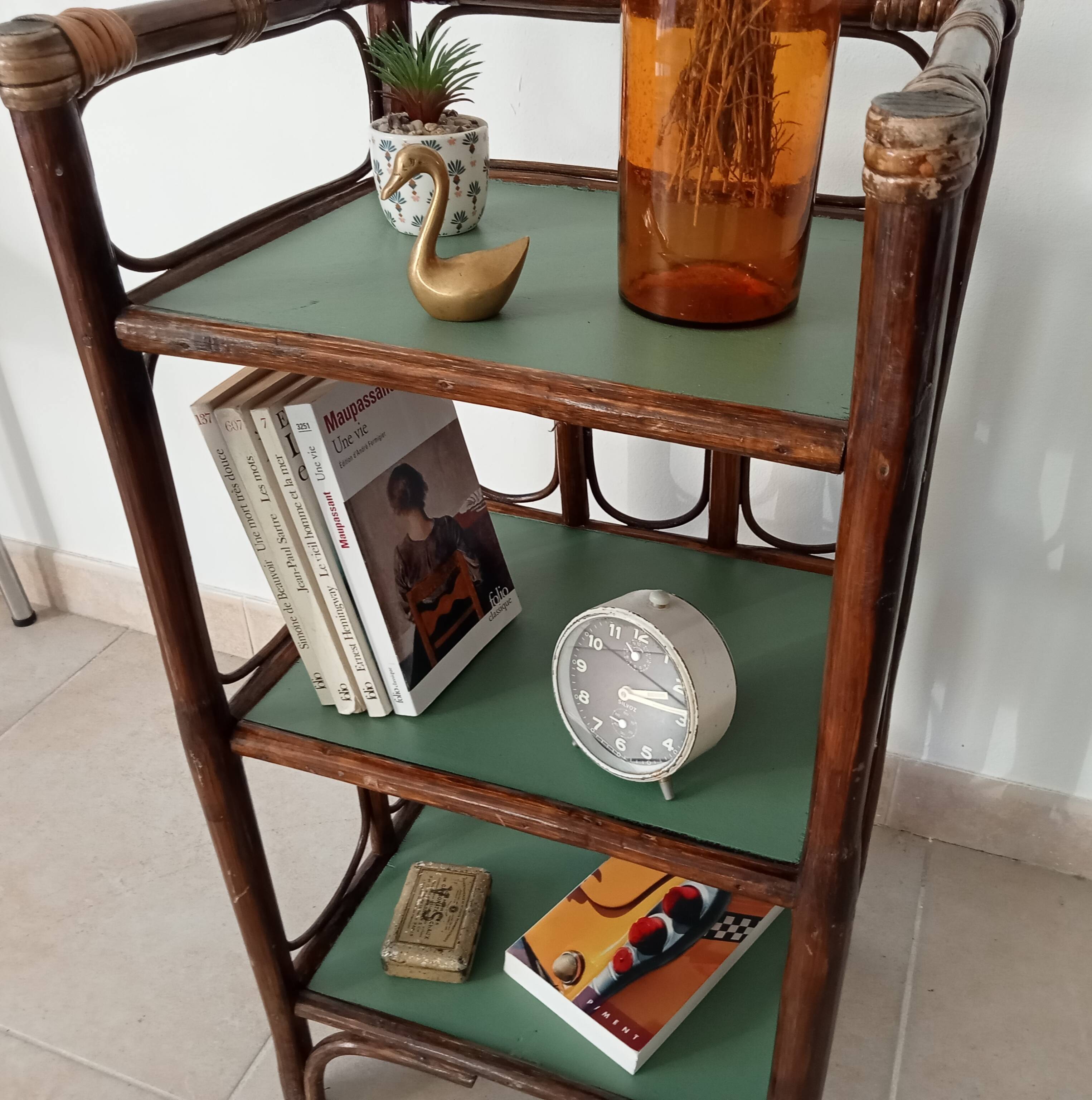 Vintage standing shelf in bamboo and rattan