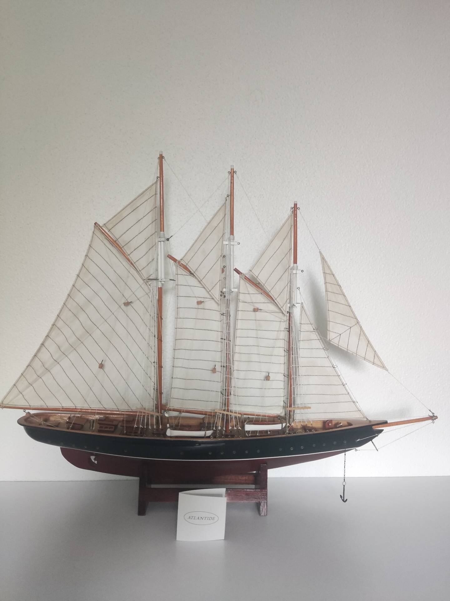 Collection model of the three-masted schooner L'Atlantide.