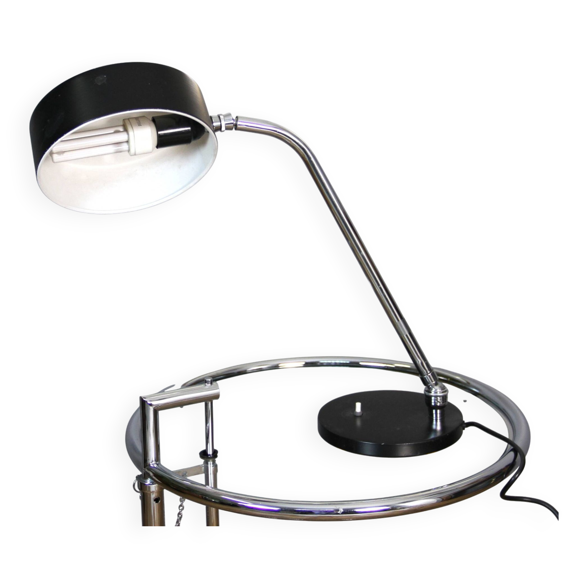 Model 900 lamp, Maison Jumo