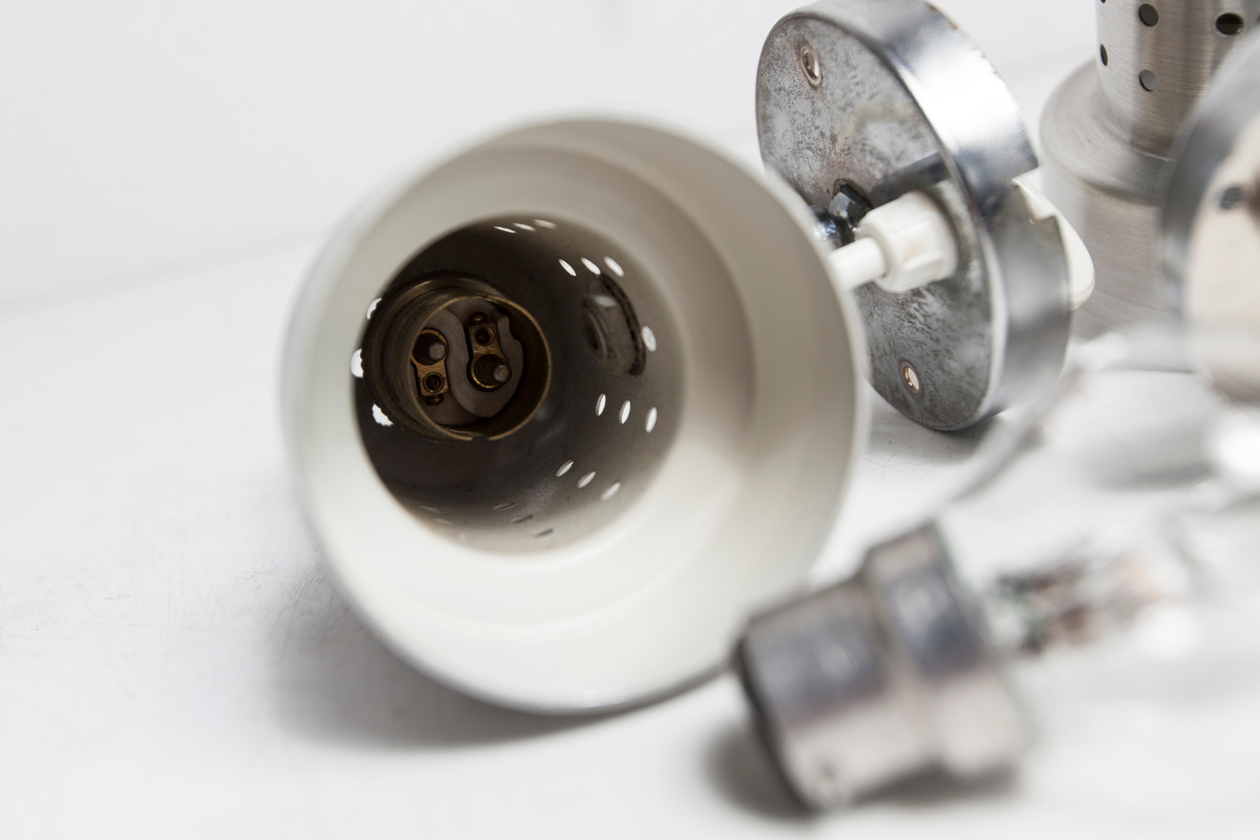 Pair of modernist wall lights in aluminum 1970