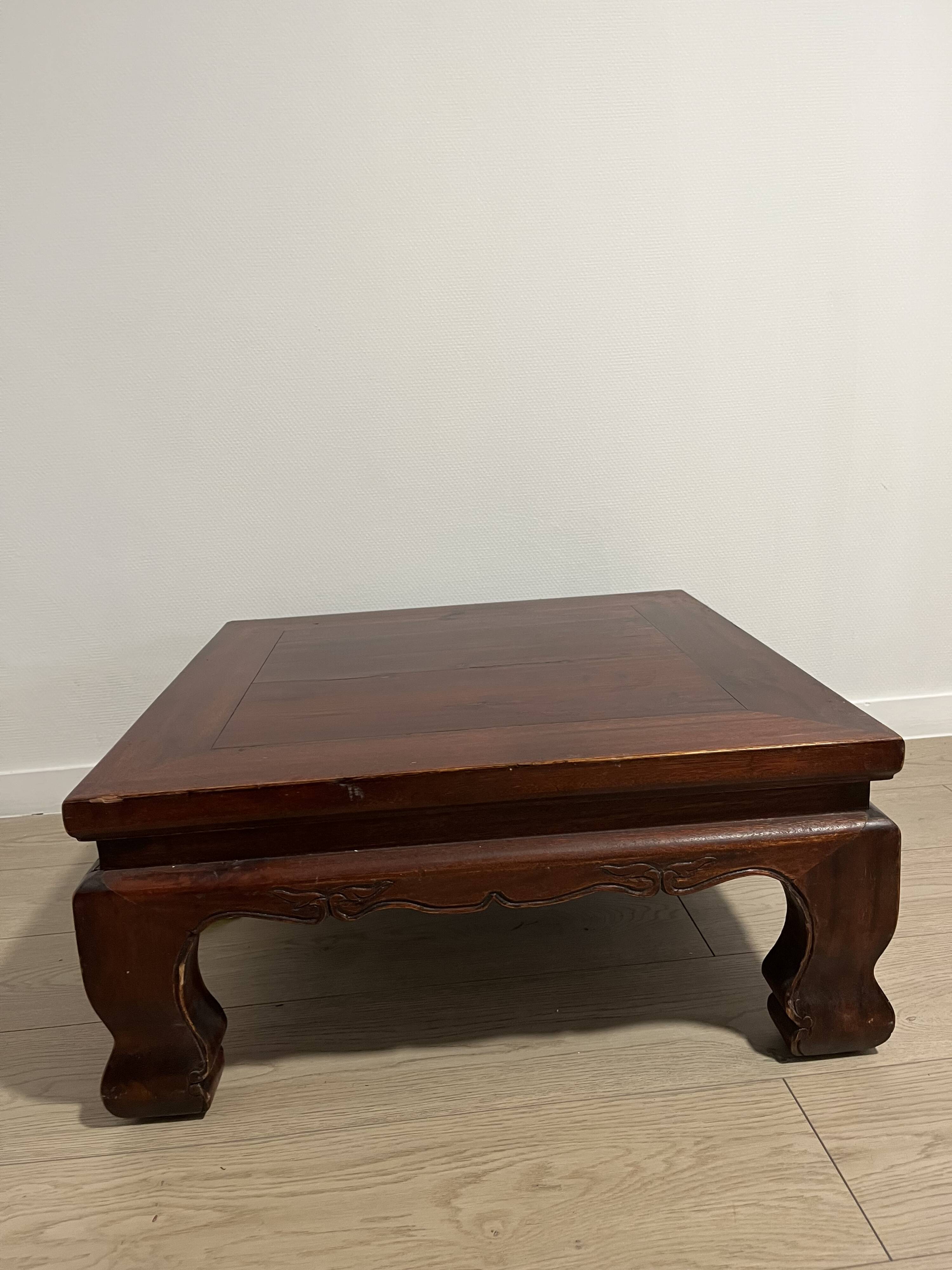 Table basse en bois massif – style asiatique