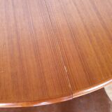 Table ronde en teck Baumann années 60