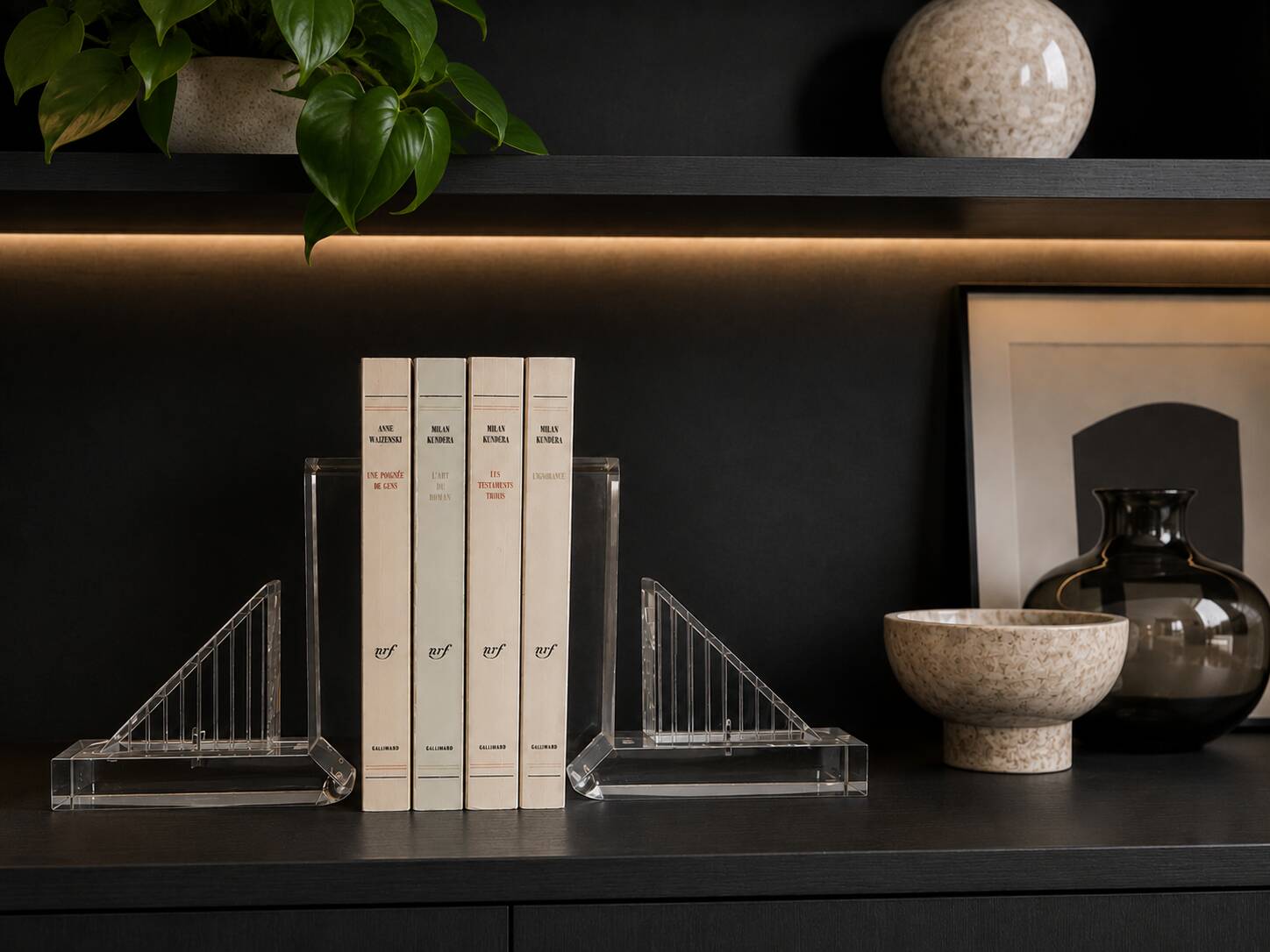 Bookends in solid methacrylate – Rare modernist design, 1980s