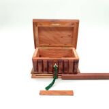 Thuya wood secret box