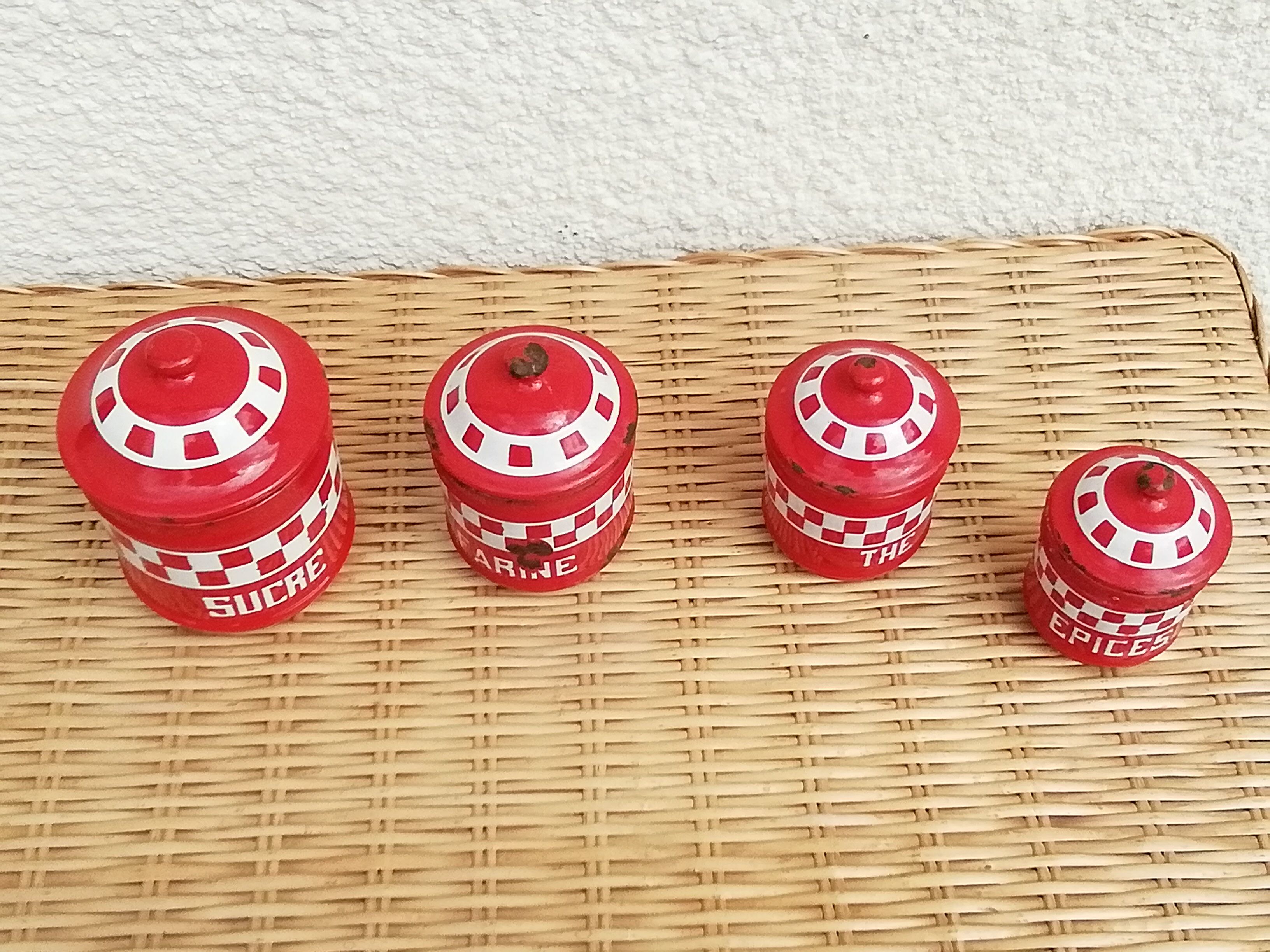 Spice pots enamelled sheet decoration Lustucru red