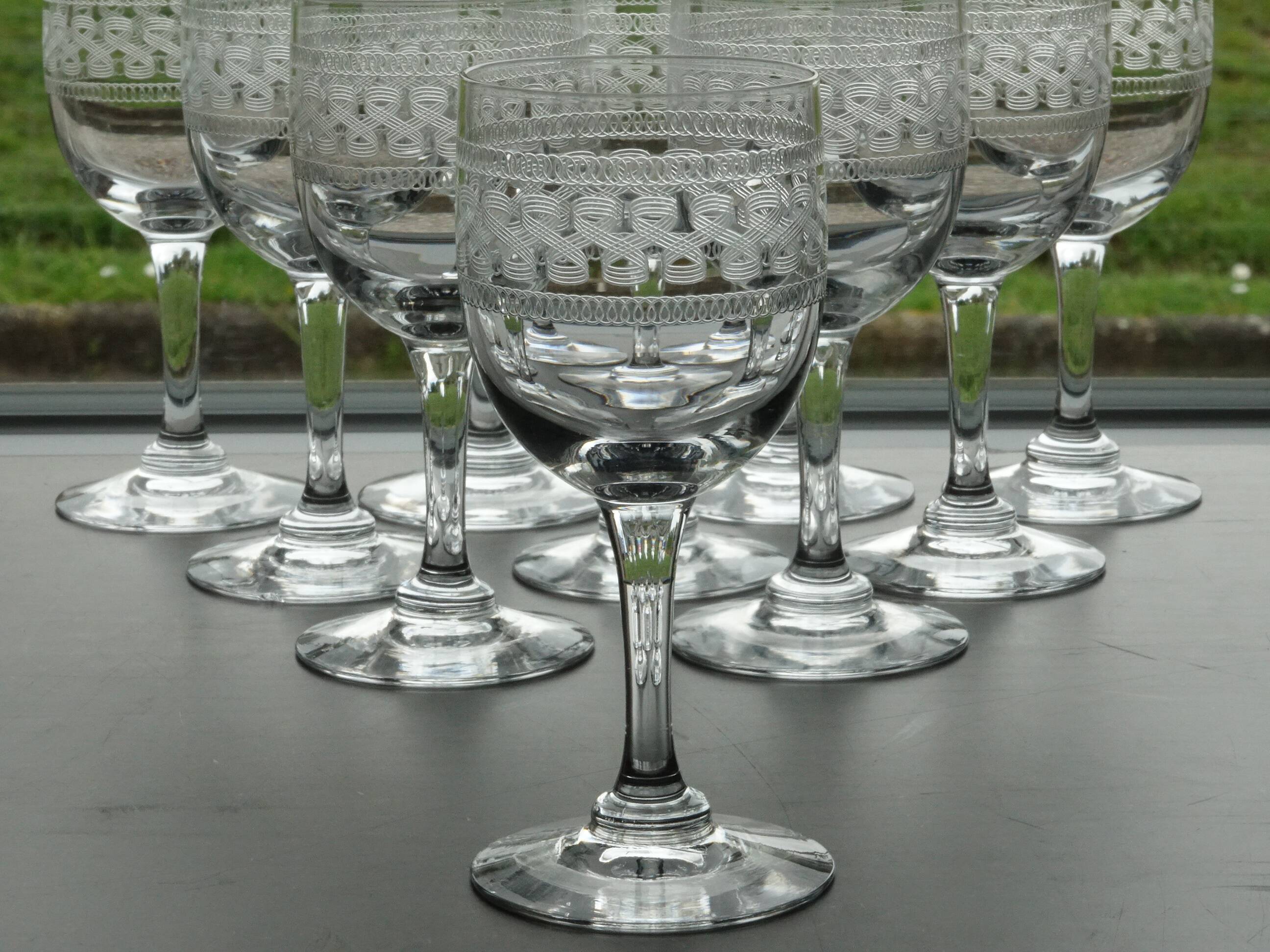 Portieux Meisenthal set of 10 crystal wine glasses
